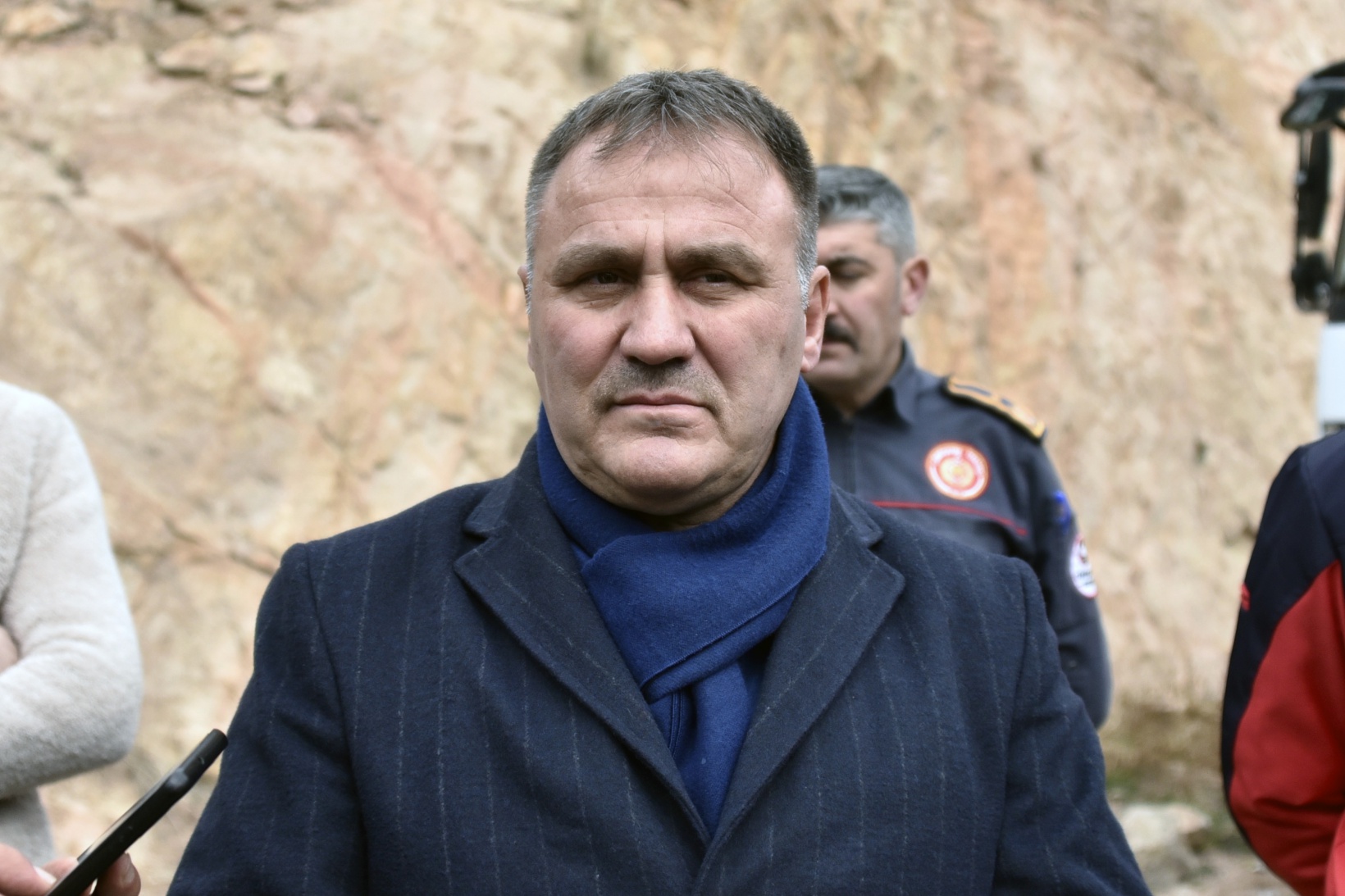 Gümüşhane Belediyesi ekibi Çelikhan ilçesine doğru yola çıktı 5