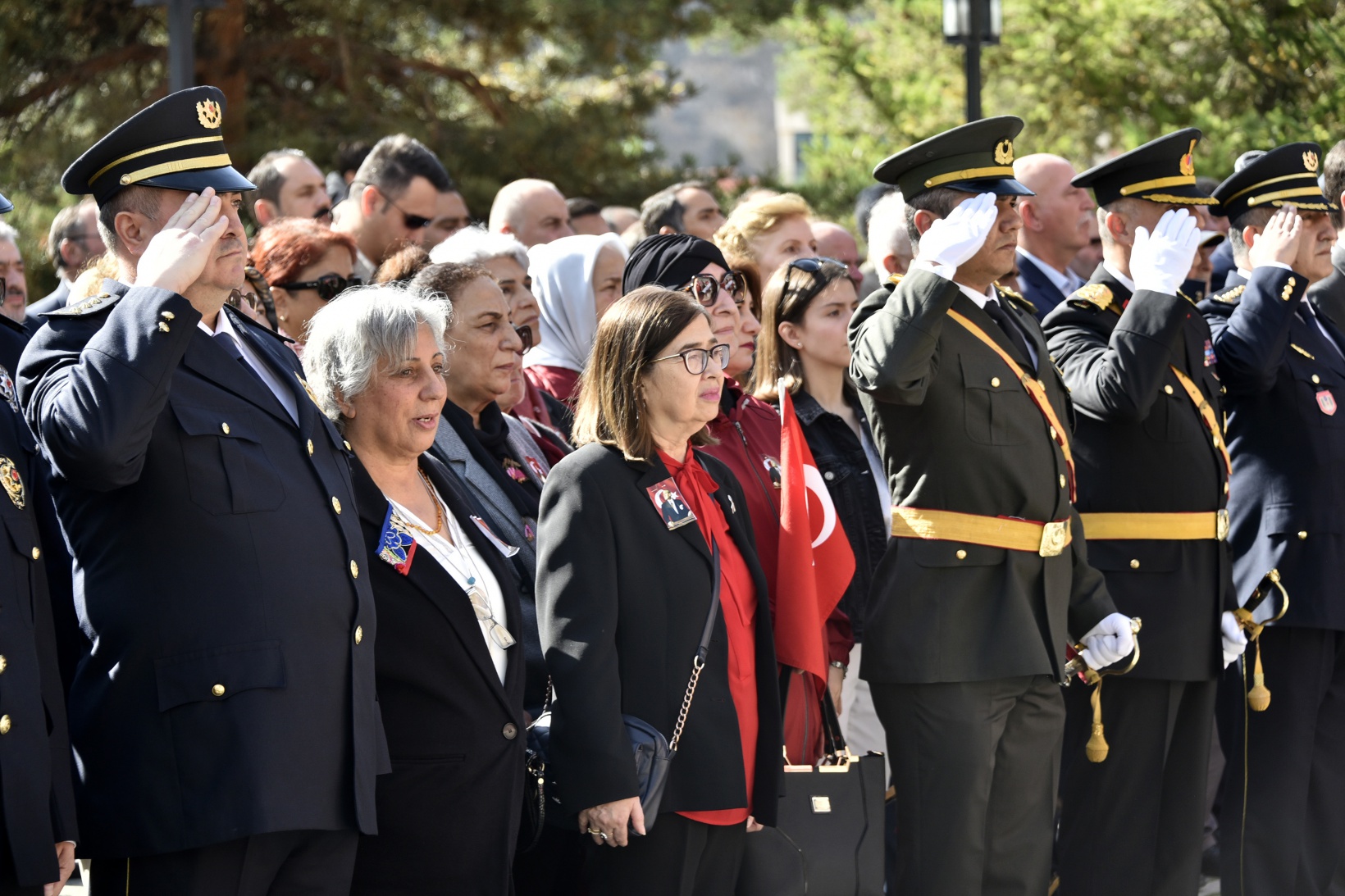 Gümüşhane’de 100.yıl coşkusu başladı 14