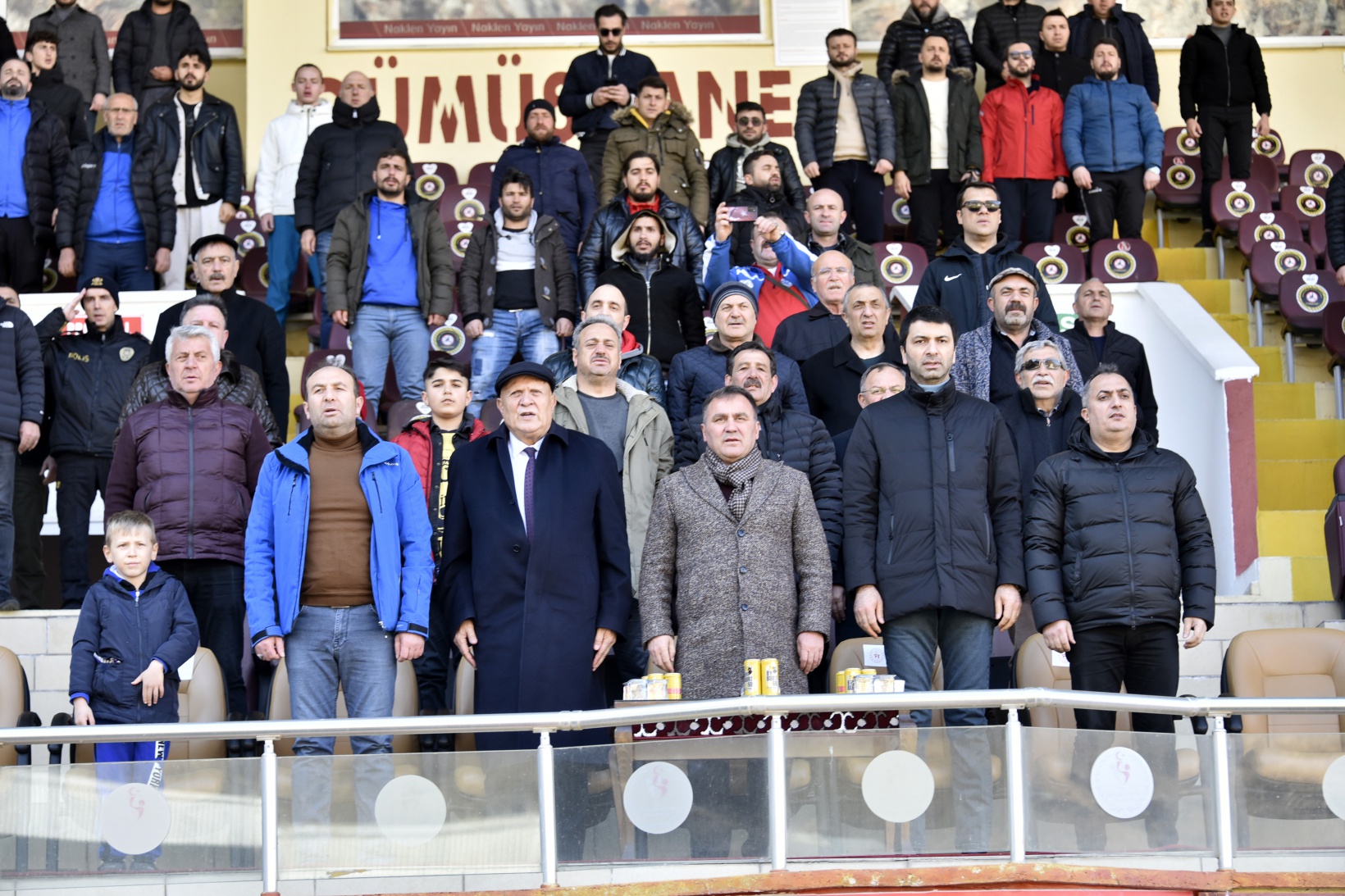 Gümüşhane ve Bayburt temsilcilerinden depremzedeler için dostluk maçı 11