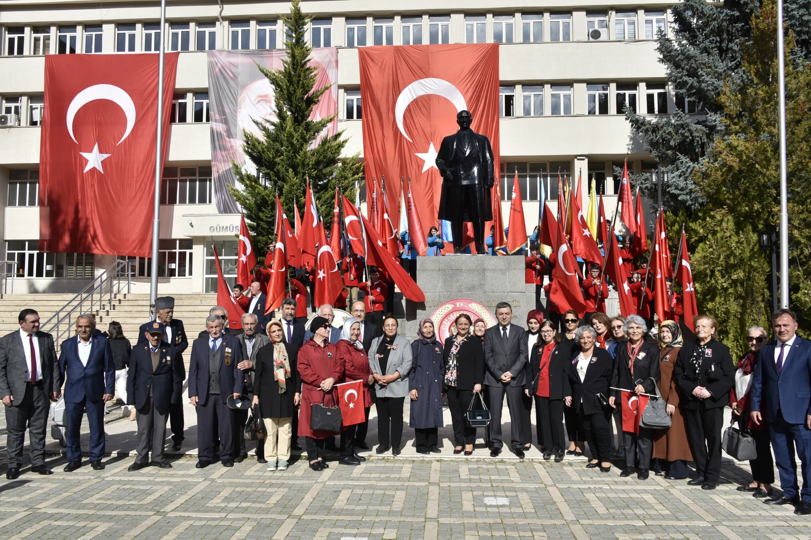 Gümüşhane’de 100.yıl coşkusu başladı 83
