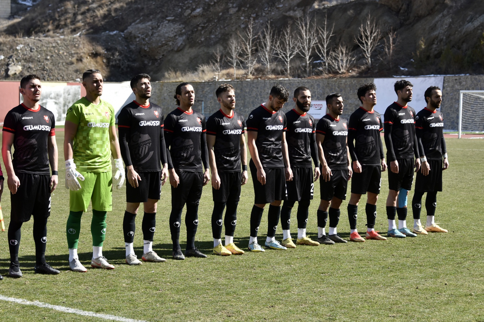 Gümüşhane ve Bayburt temsilcilerinden depremzedeler için dostluk maçı 22