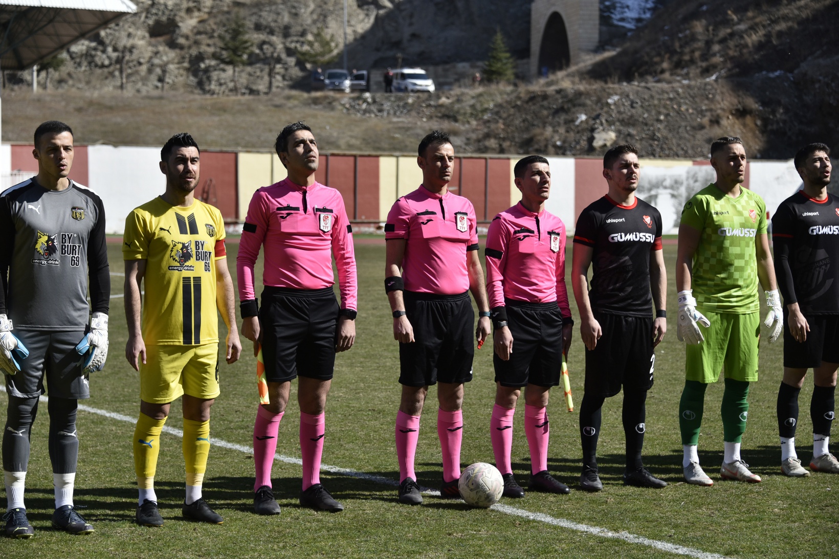 Gümüşhane ve Bayburt temsilcilerinden depremzedeler için dostluk maçı 28