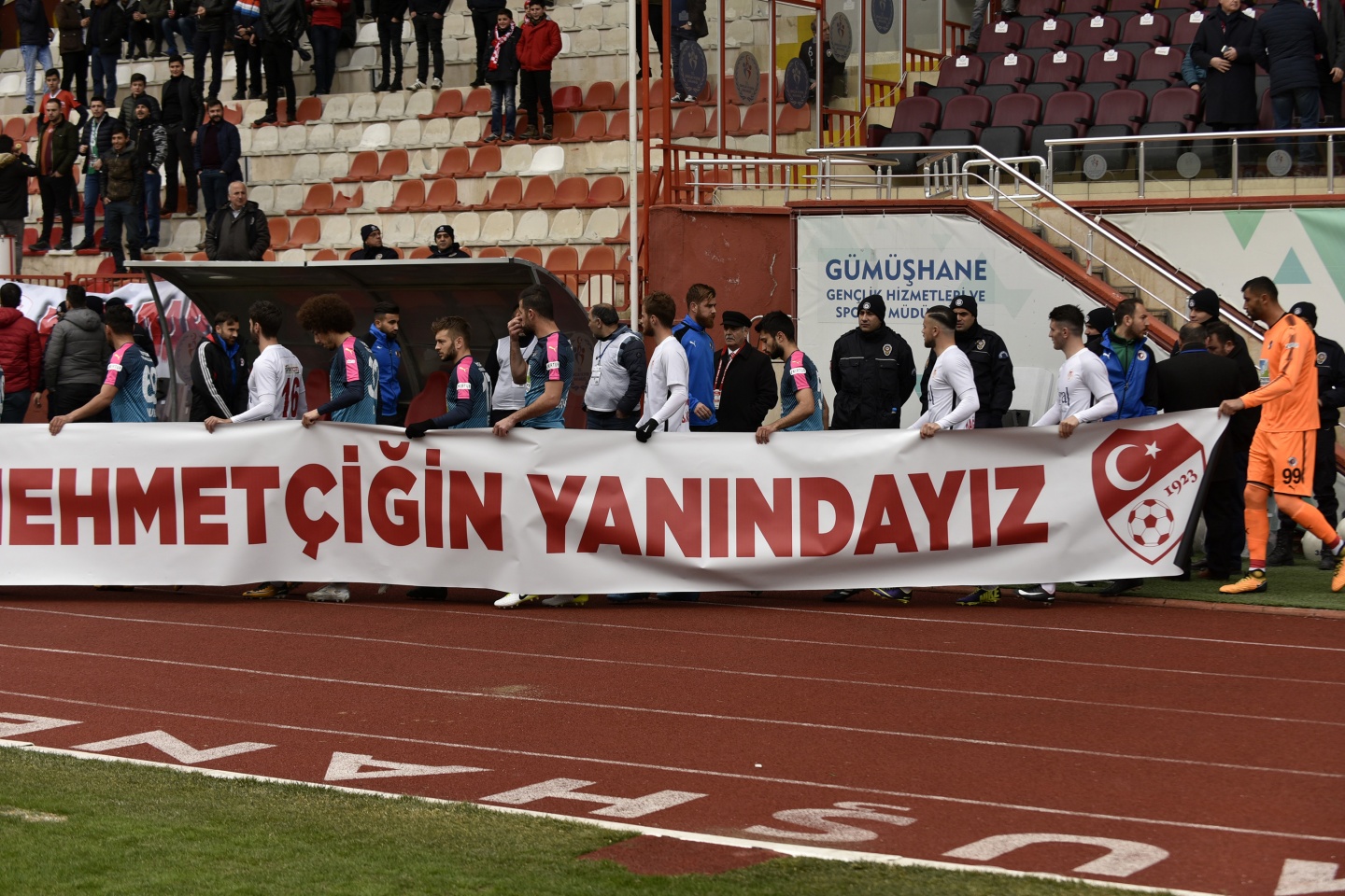 Gümüş'ten muhteşem dönüş: 4-1 5