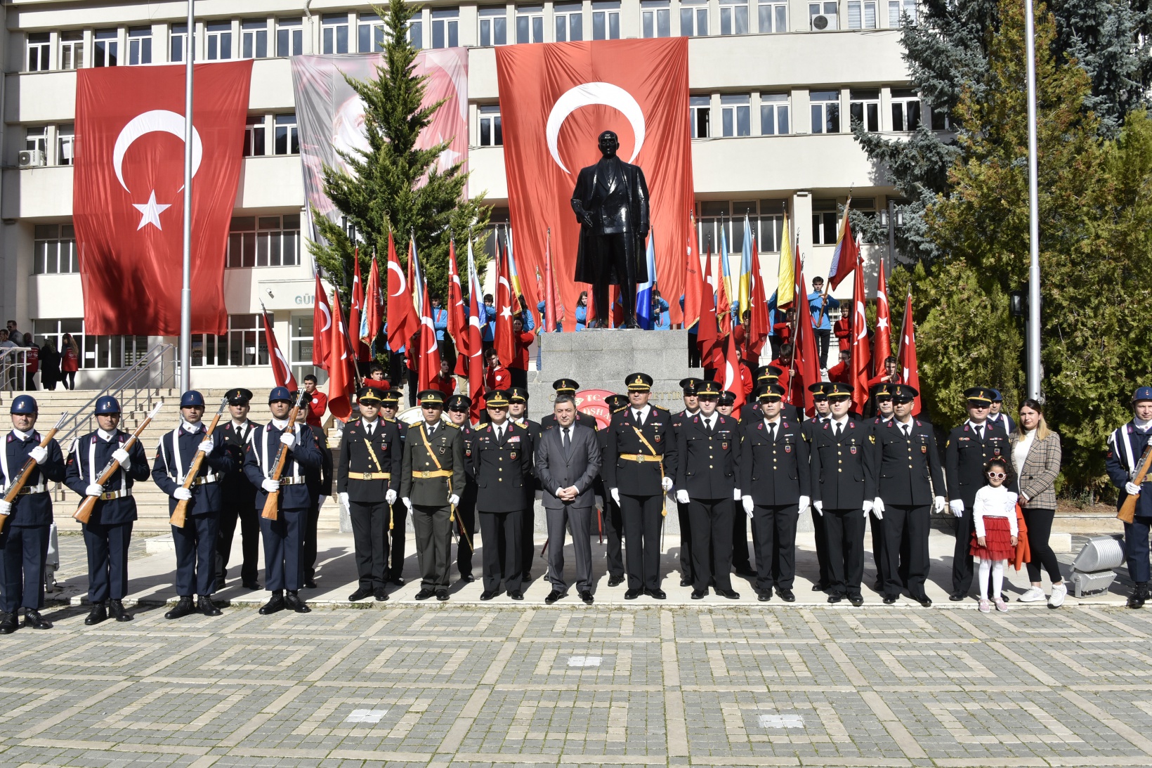 Gümüşhane’de 100.yıl coşkusu başladı 66