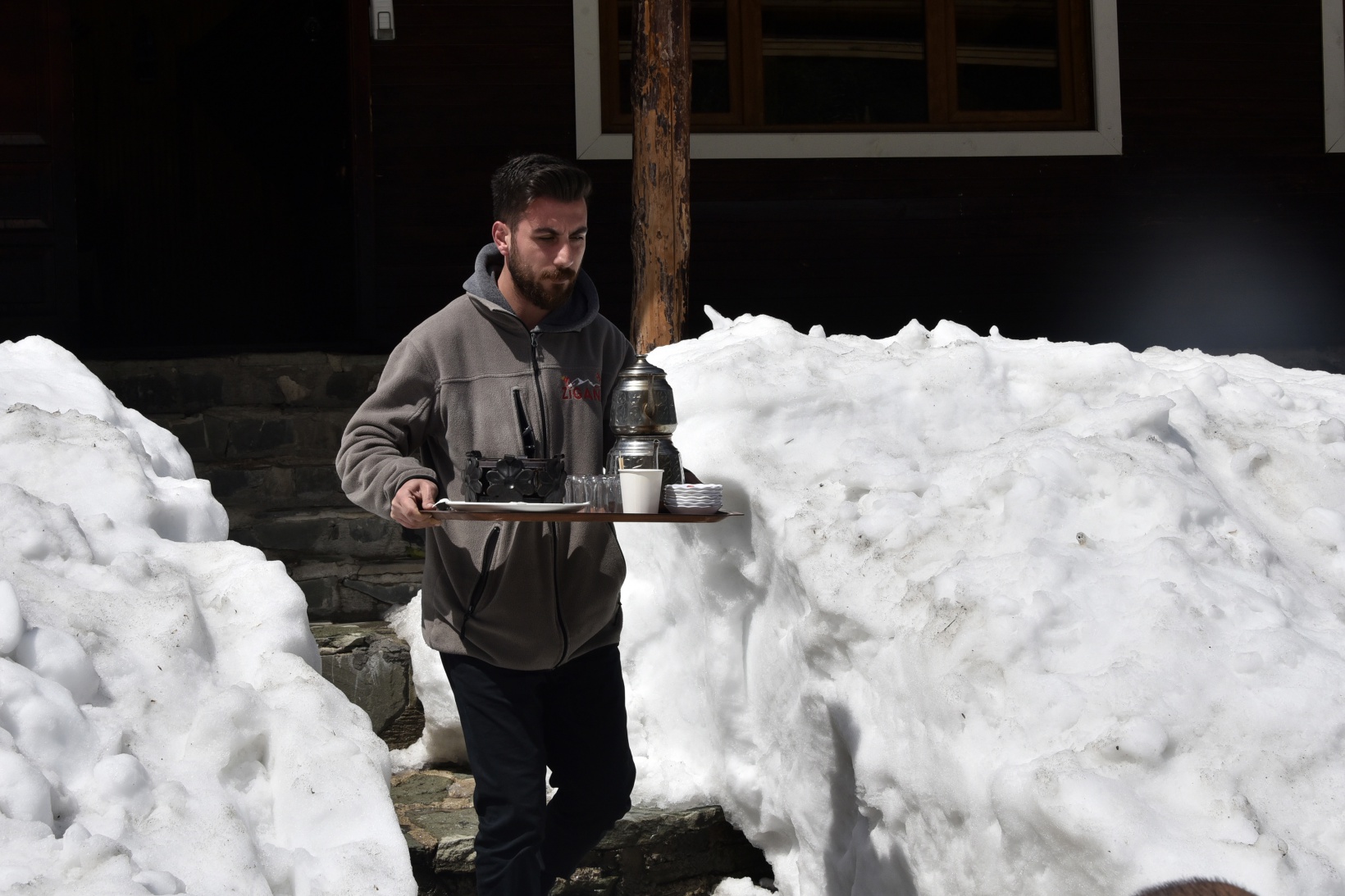 Limni Gölünde yılın son kar manzarası büyüledi 2