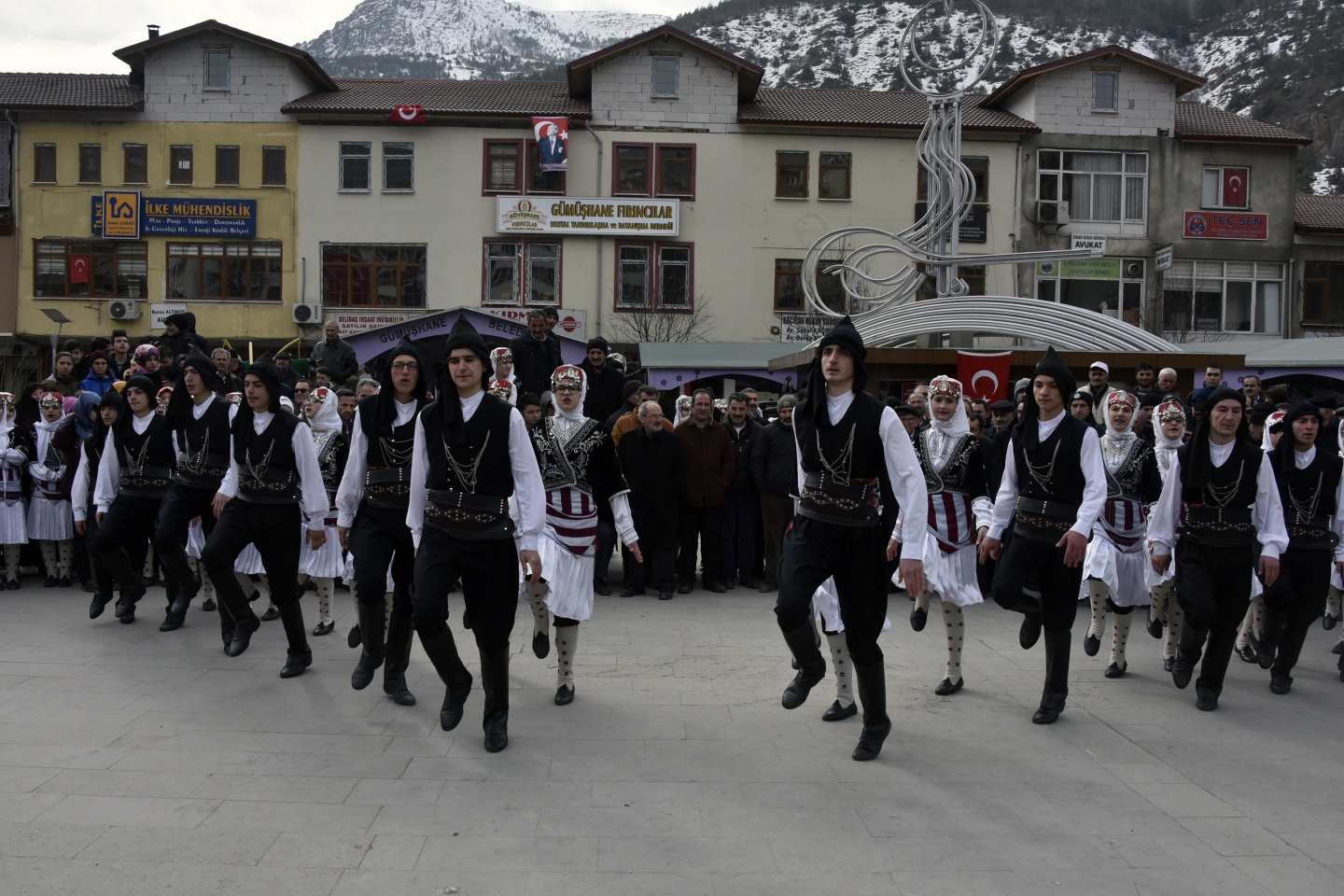 Gümüşhane’nin 99. kurtuluş coşkusu 50