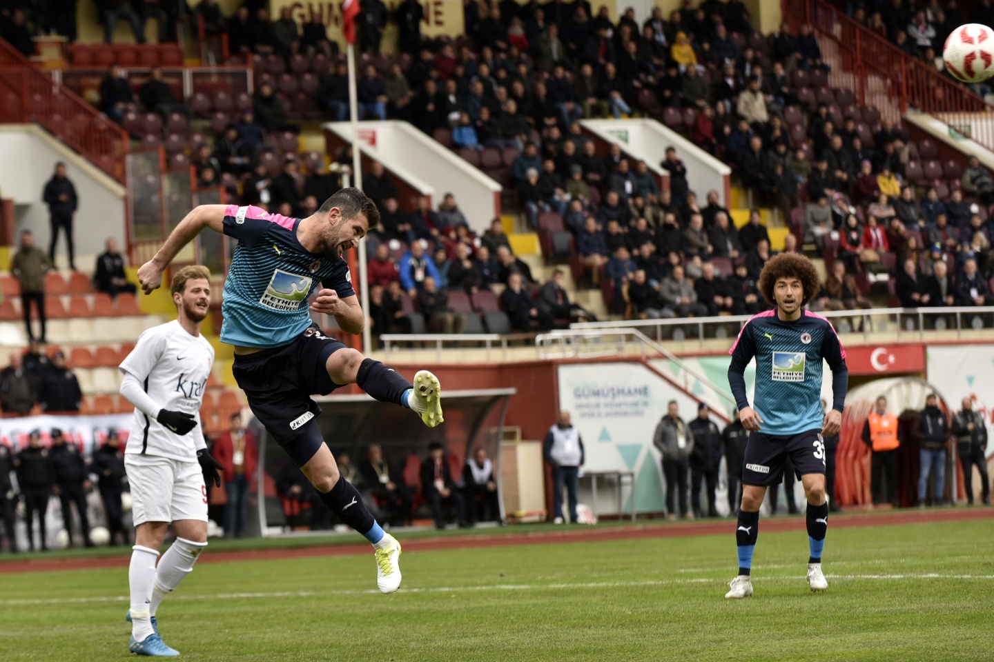 Gümüş'ten muhteşem dönüş: 4-1 50