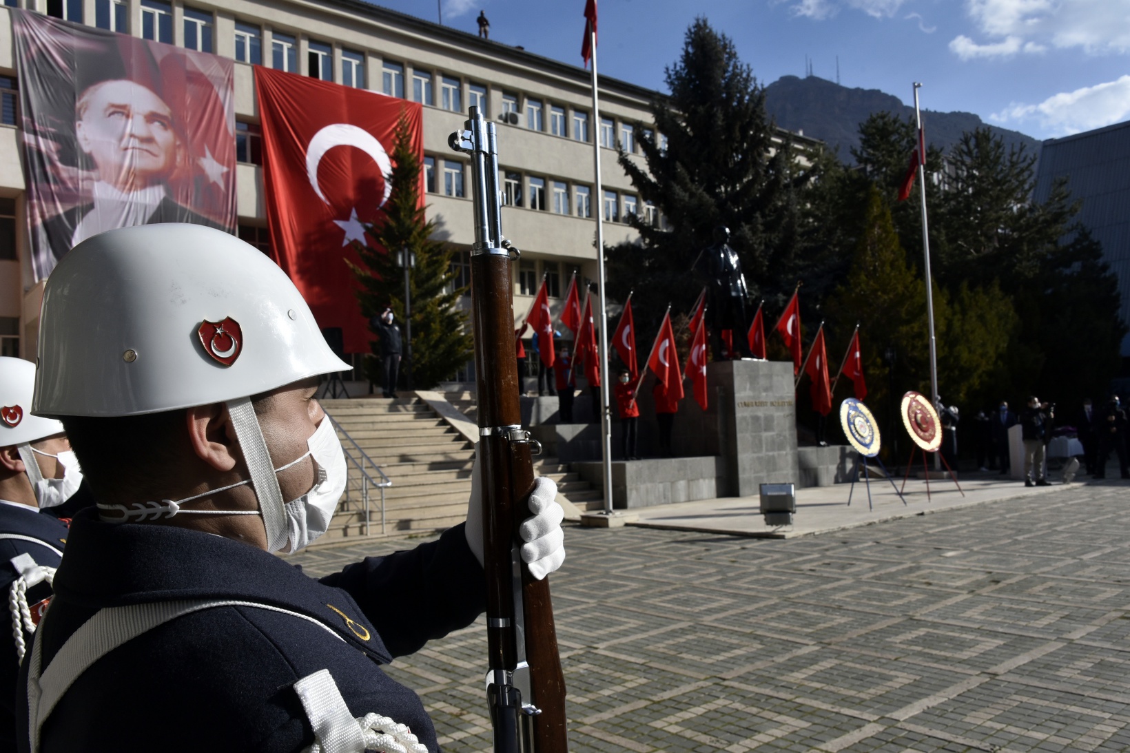 Gümüşhane’nin düşman işgalinden 103.kurtuluş yıldönümü kutlandı 13