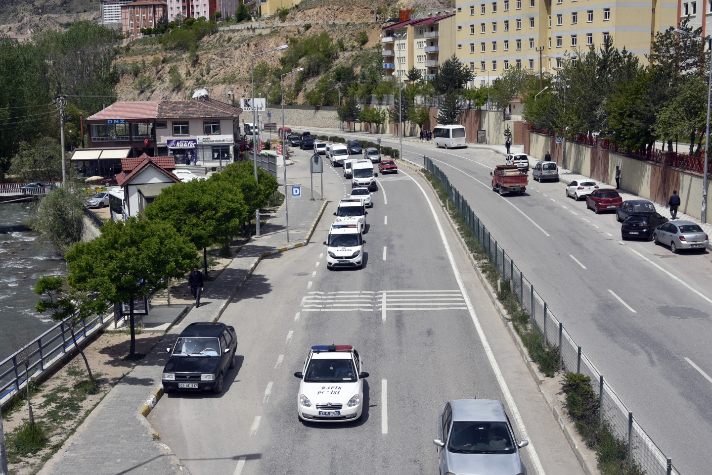 Gümüşhane Emniyeti özel çocukları sevindirdi 11
