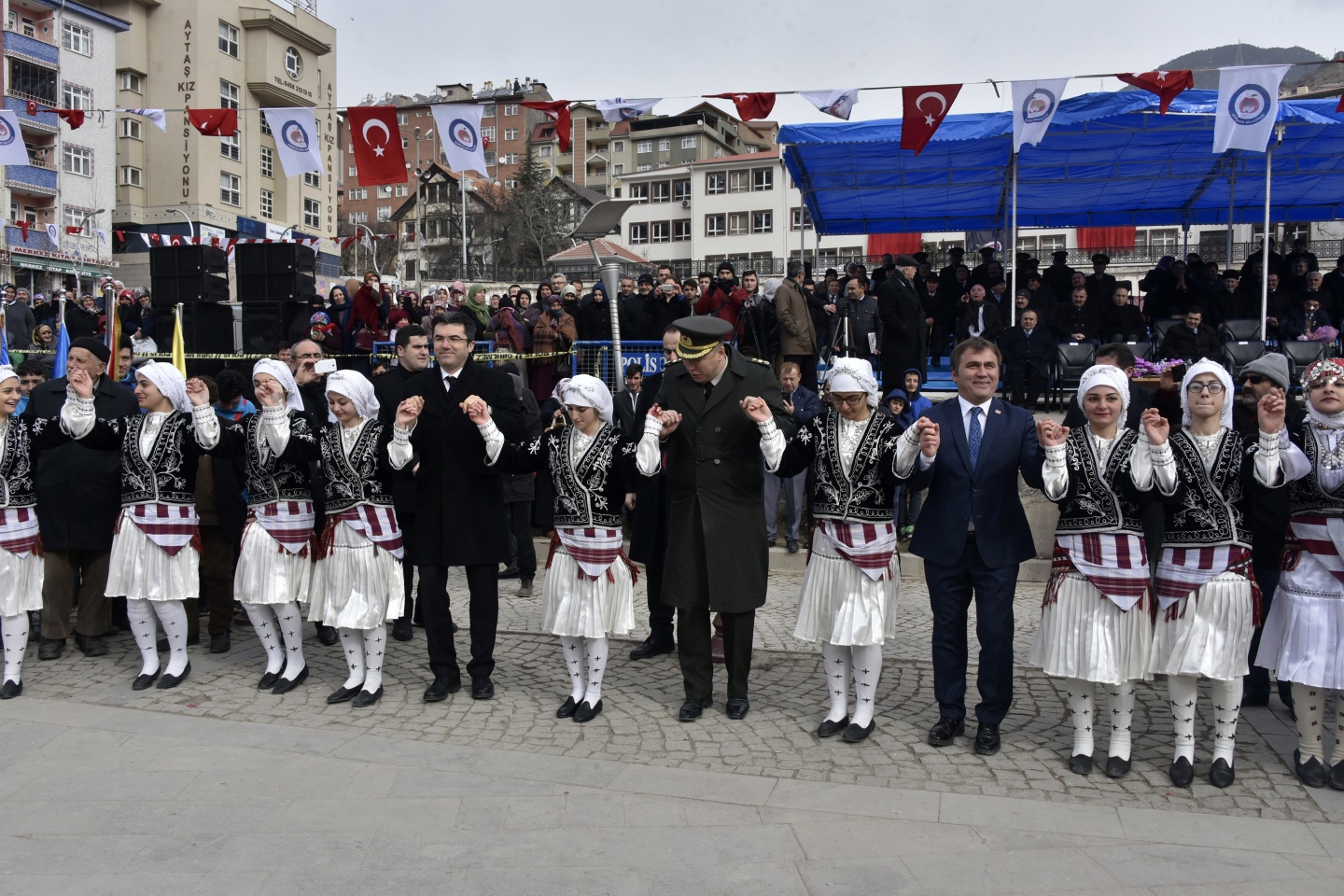 Gümüşhane’nin 99. kurtuluş coşkusu 60