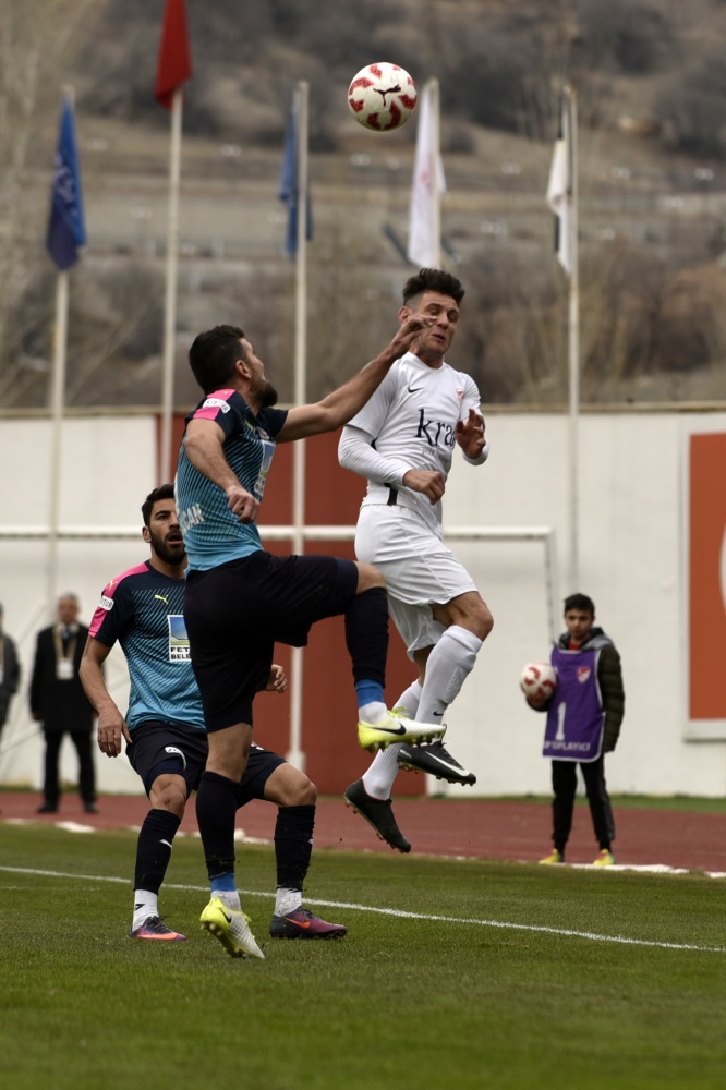 Gümüş'ten muhteşem dönüş: 4-1 58