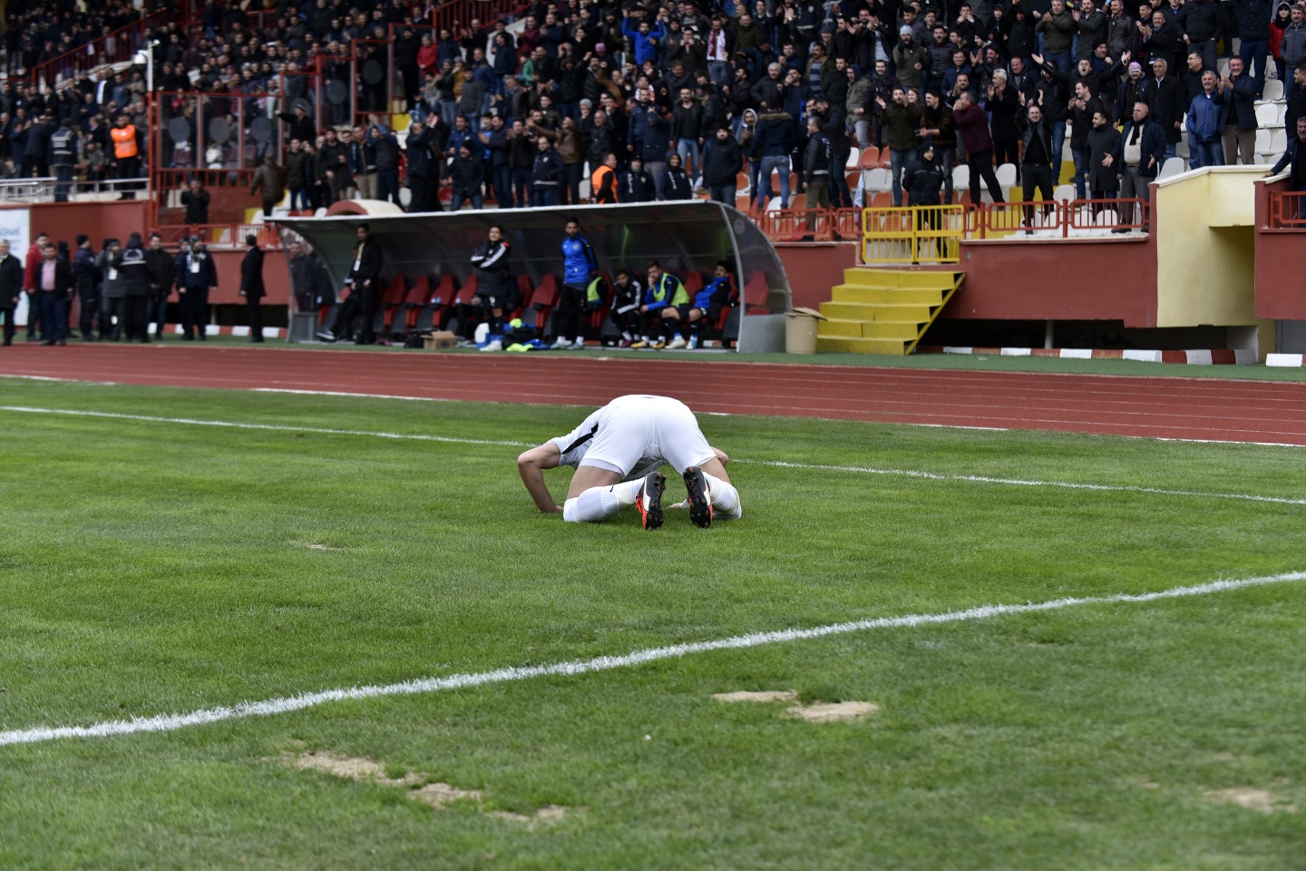 Gümüş'ten muhteşem dönüş: 4-1 91