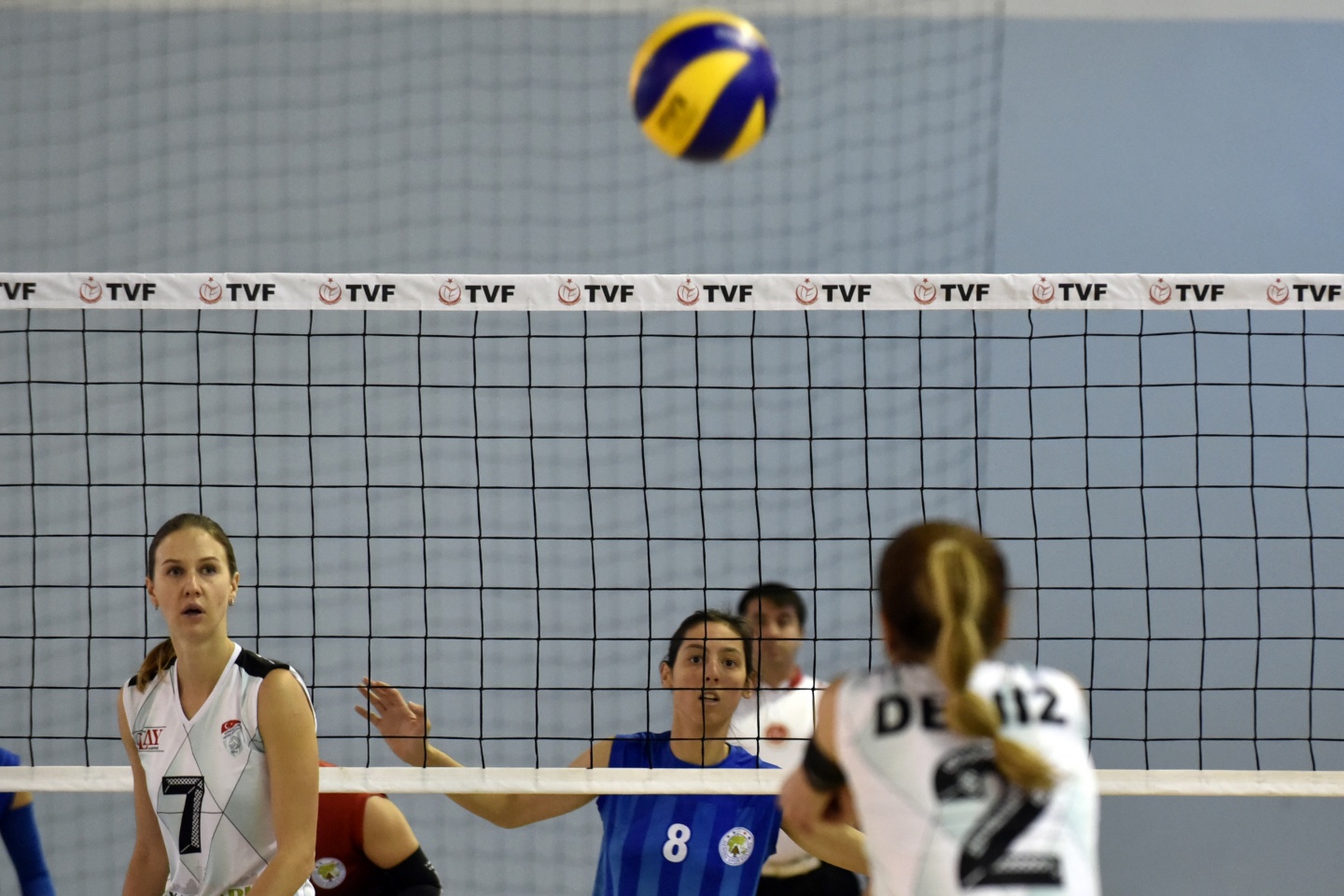 Gümüş Kızlar zorlandı: 3-2 5