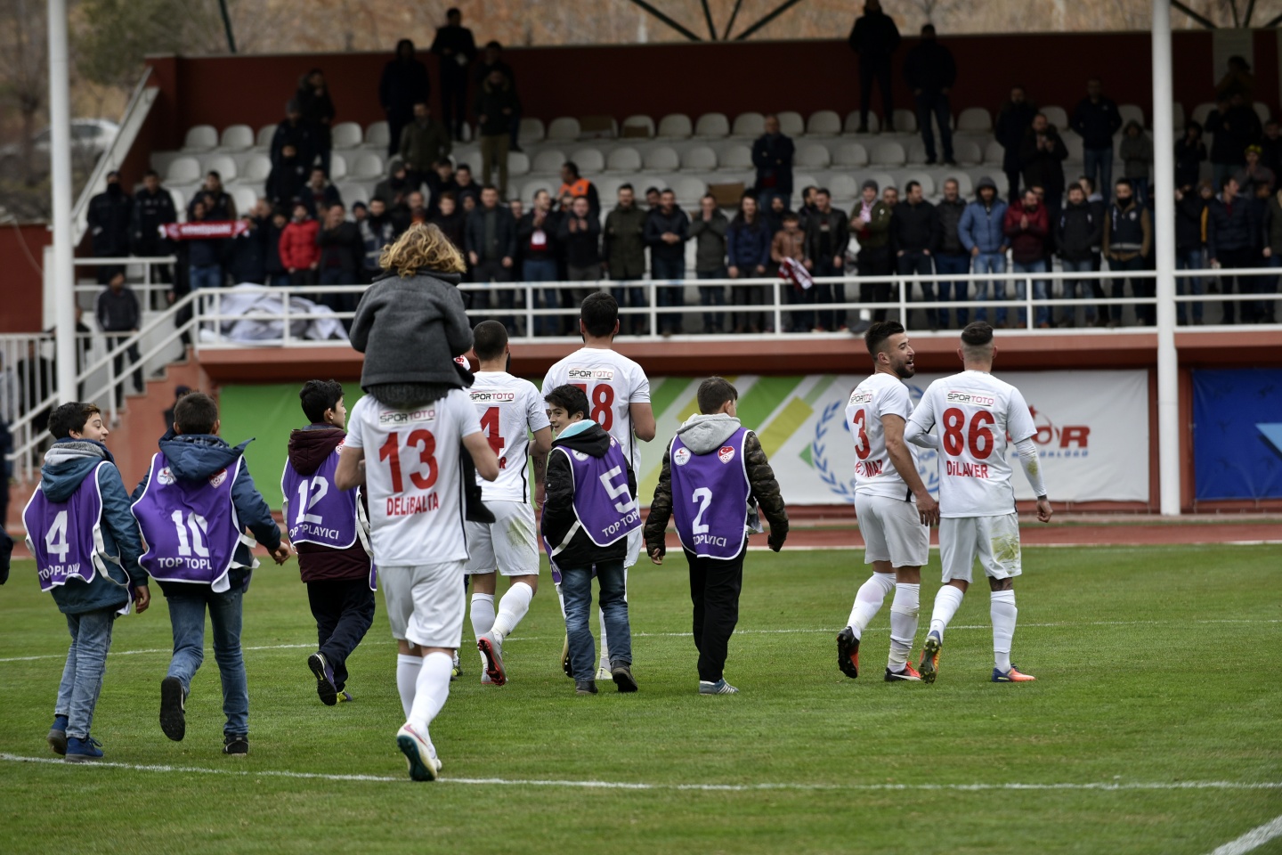 Gümüş'ten muhteşem dönüş: 4-1 93