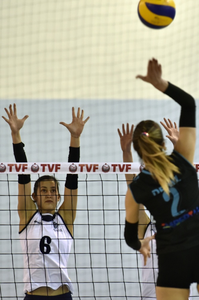 Gümüş Kızlar’dan Kurtuluş hediyesi: 3-0 11