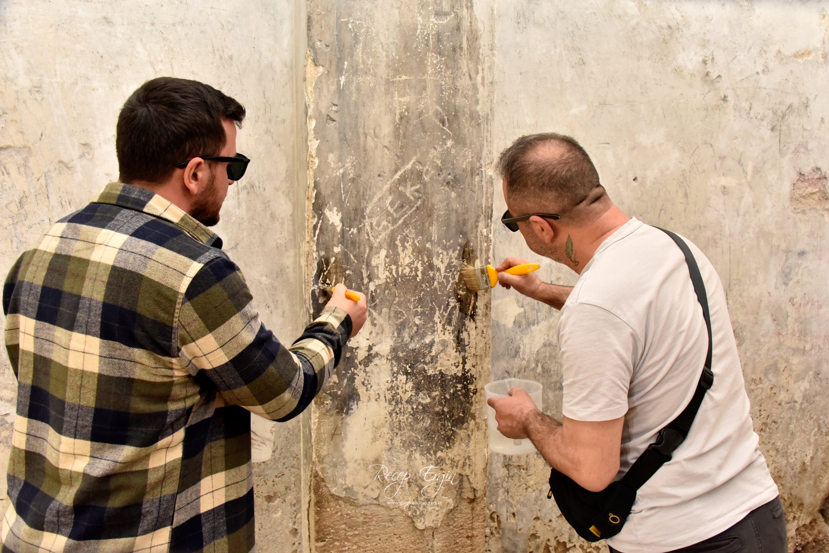 674 yıllık İmera Manastırı’nın duvarlarındaki yazı ve grafitiler temizlendi 2