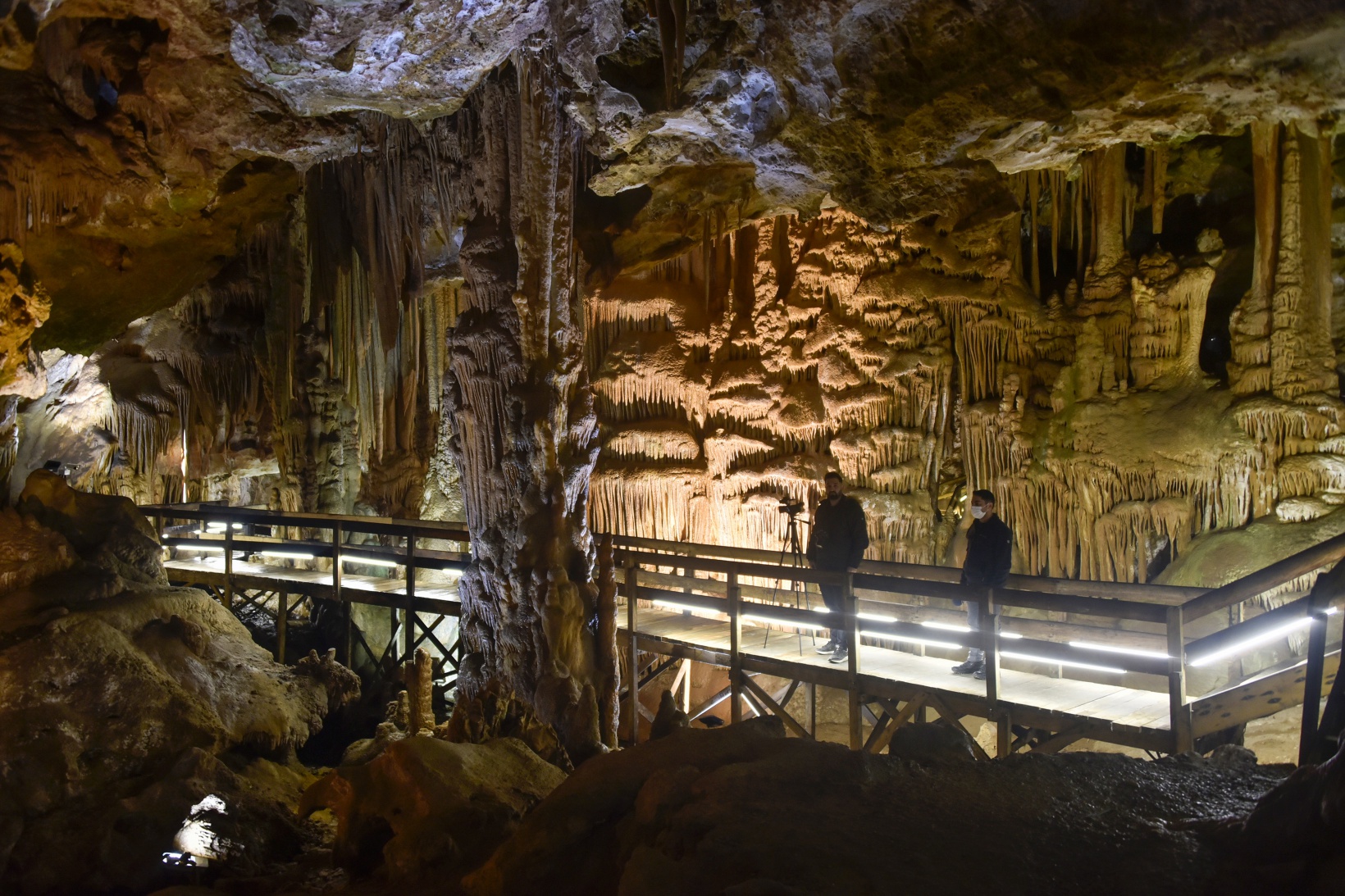 Gümüşhane’nin yeraltı sarayı ziyaretçi kabulüne başladı 13