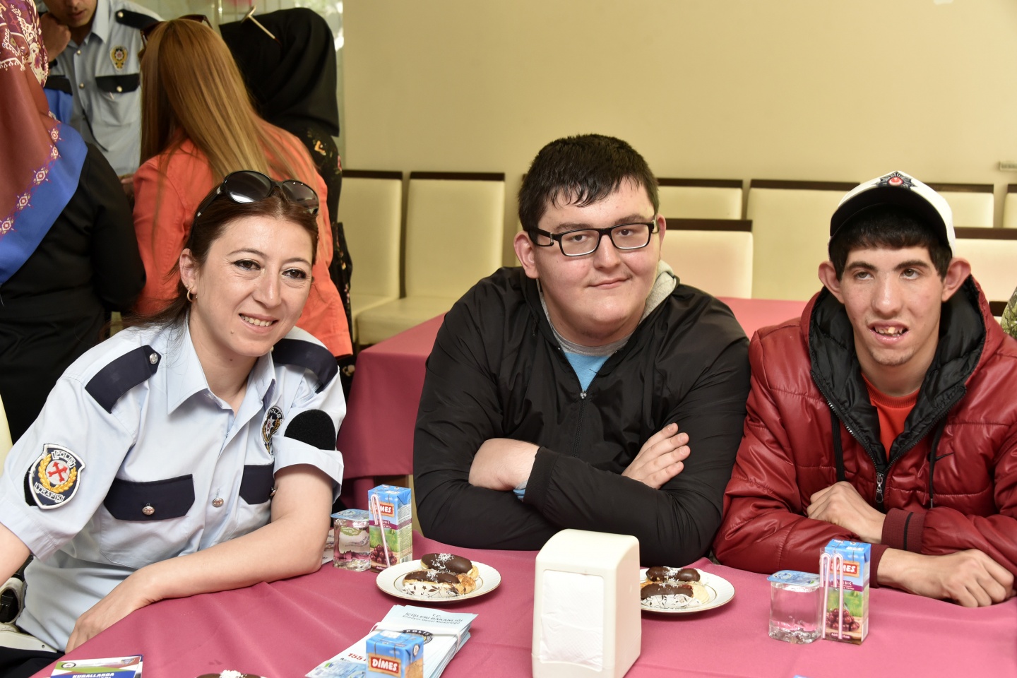 Gümüşhane Emniyeti özel çocukları sevindirdi 22