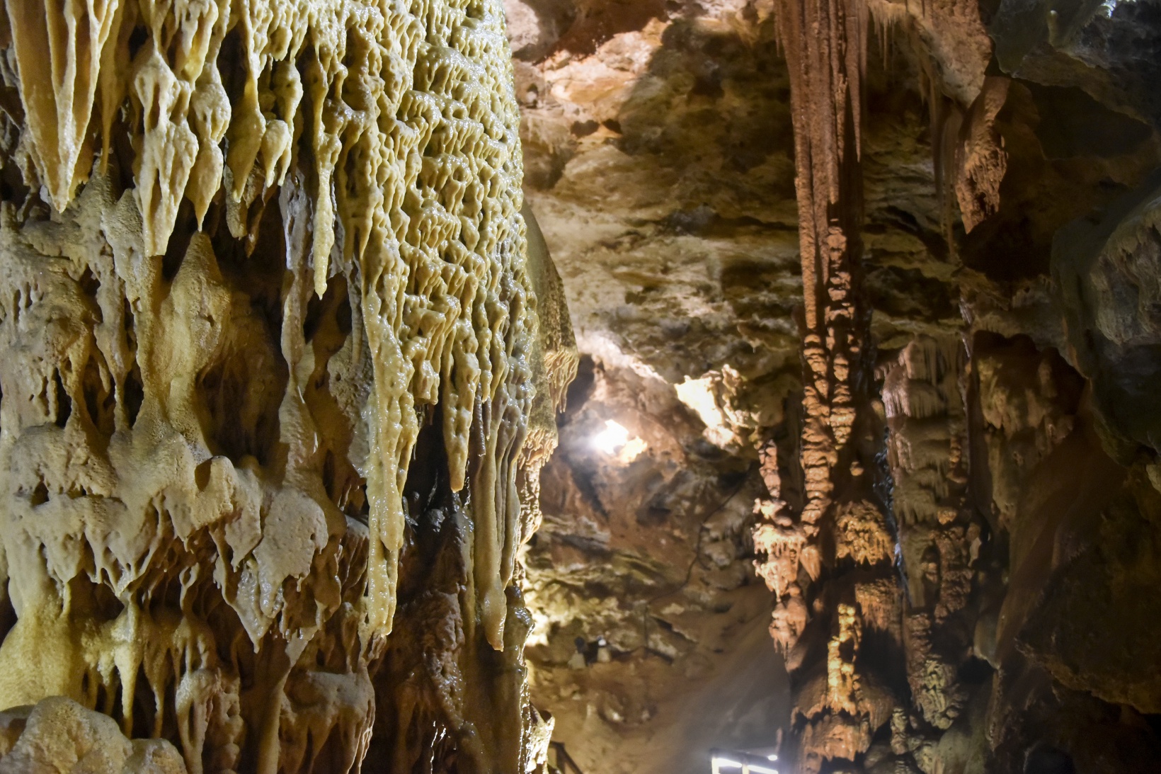 Gümüşhane’nin yeraltı sarayı ziyaretçi kabulüne başladı 26