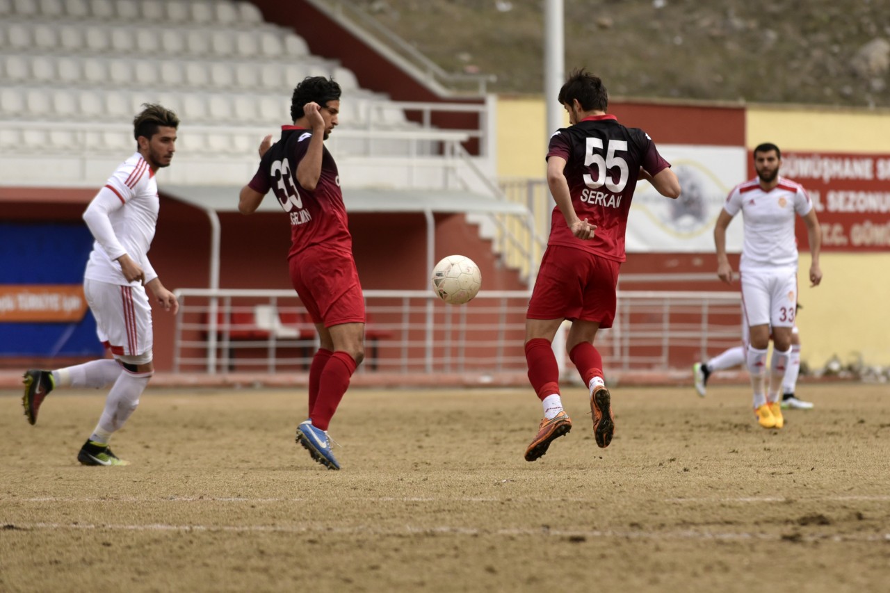 Gümüş'ten kurtuluş hediyesi: 1-0 7