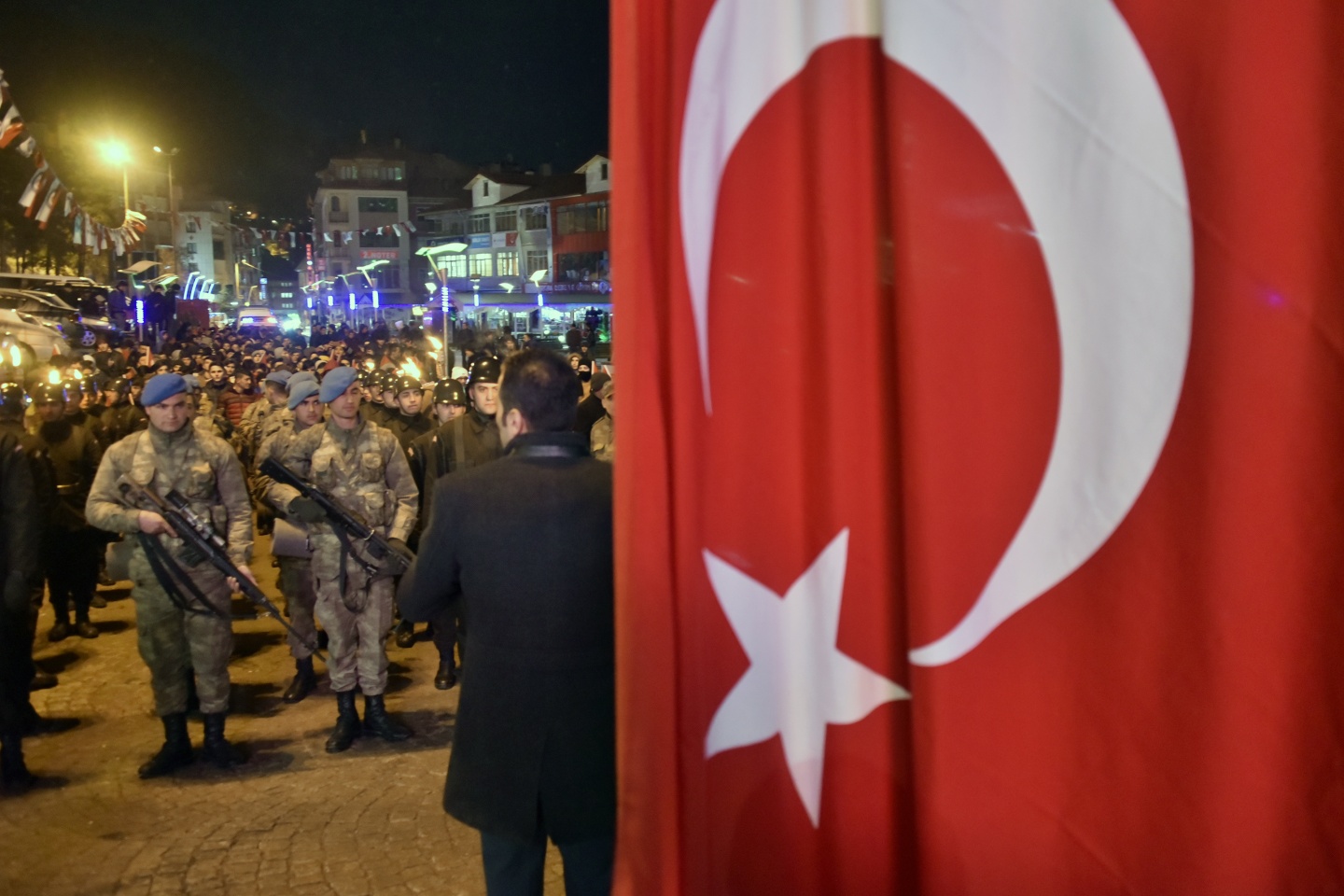 Gümüşhane’de meşaleli fener alayı ve konser düzenlendi 1