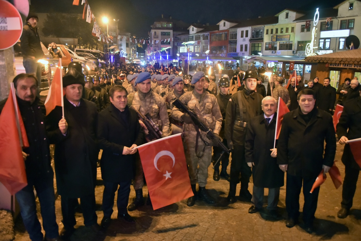 Gümüşhane’de meşaleli fener alayı ve konser düzenlendi 4