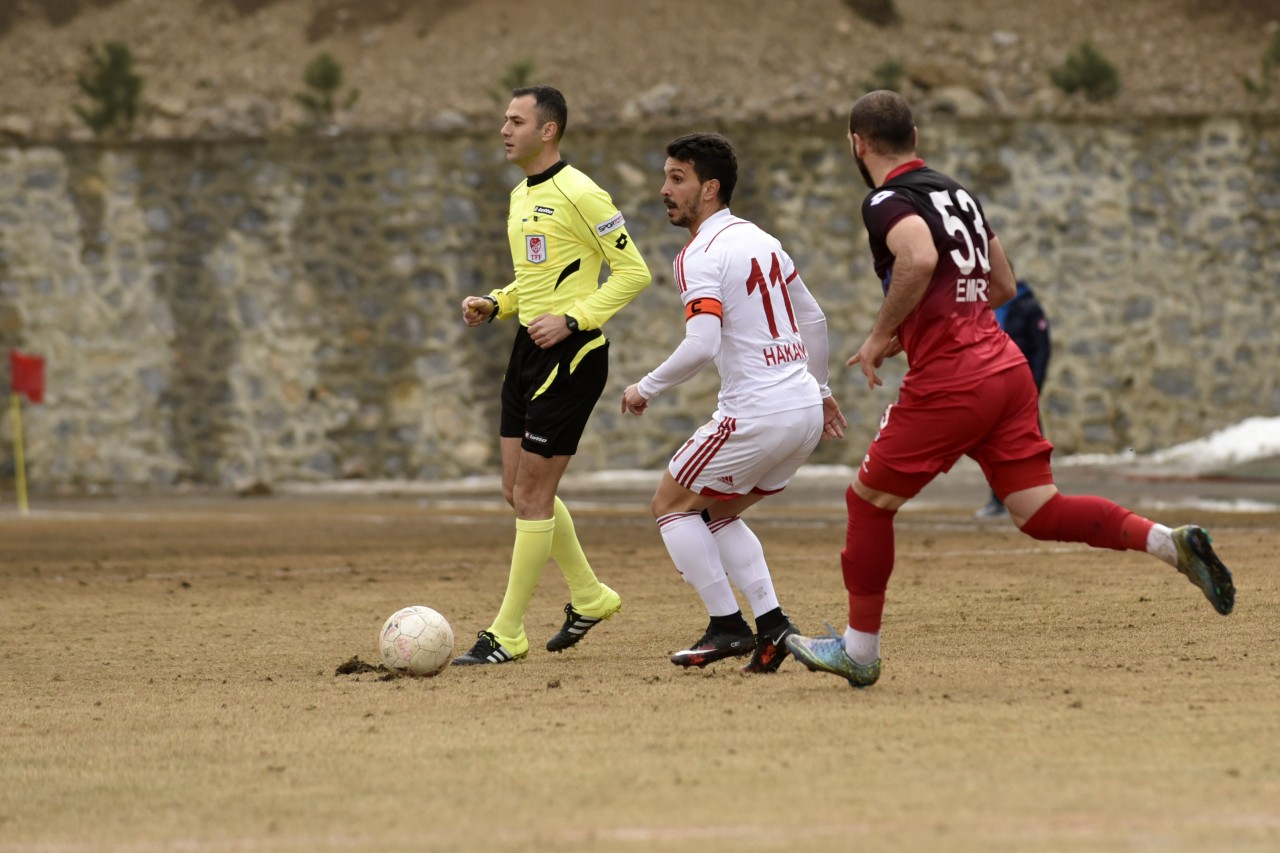 Gümüş'ten kurtuluş hediyesi: 1-0 16