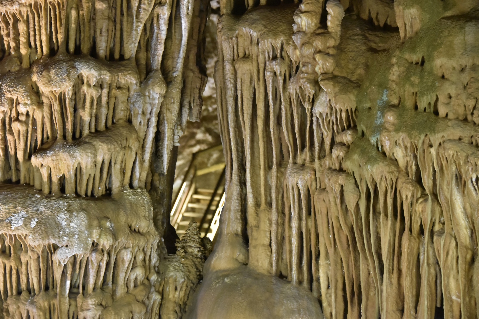 Gümüşhane’nin yeraltı sarayı ziyaretçi kabulüne başladı 22