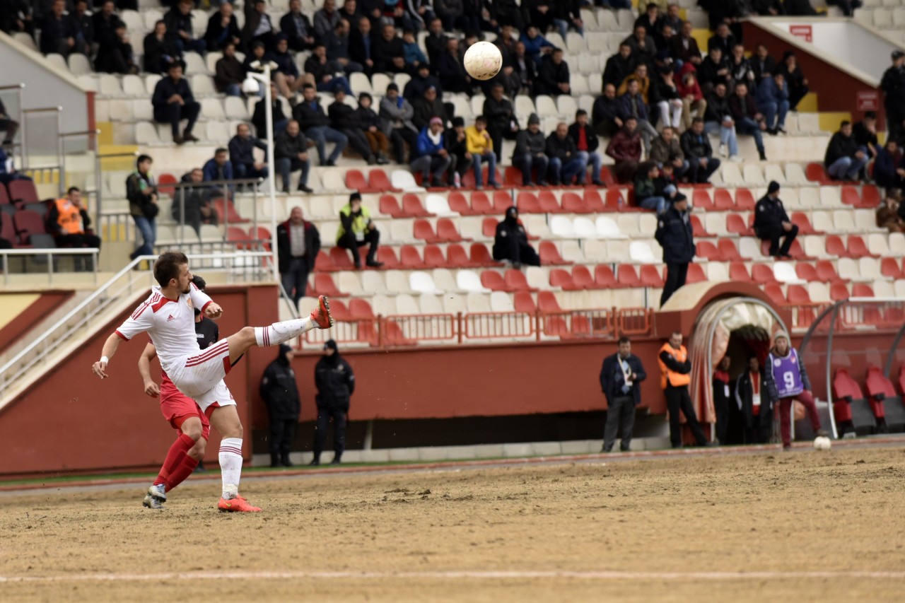 Gümüş'ten kurtuluş hediyesi: 1-0 28