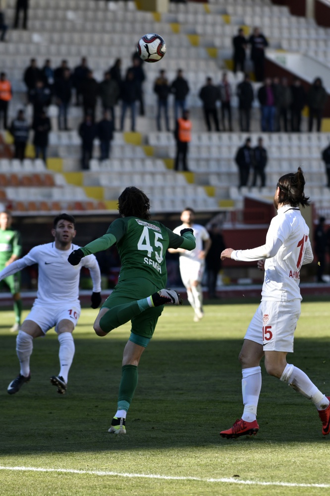 Gümüş kötü başladı: 0-1 21