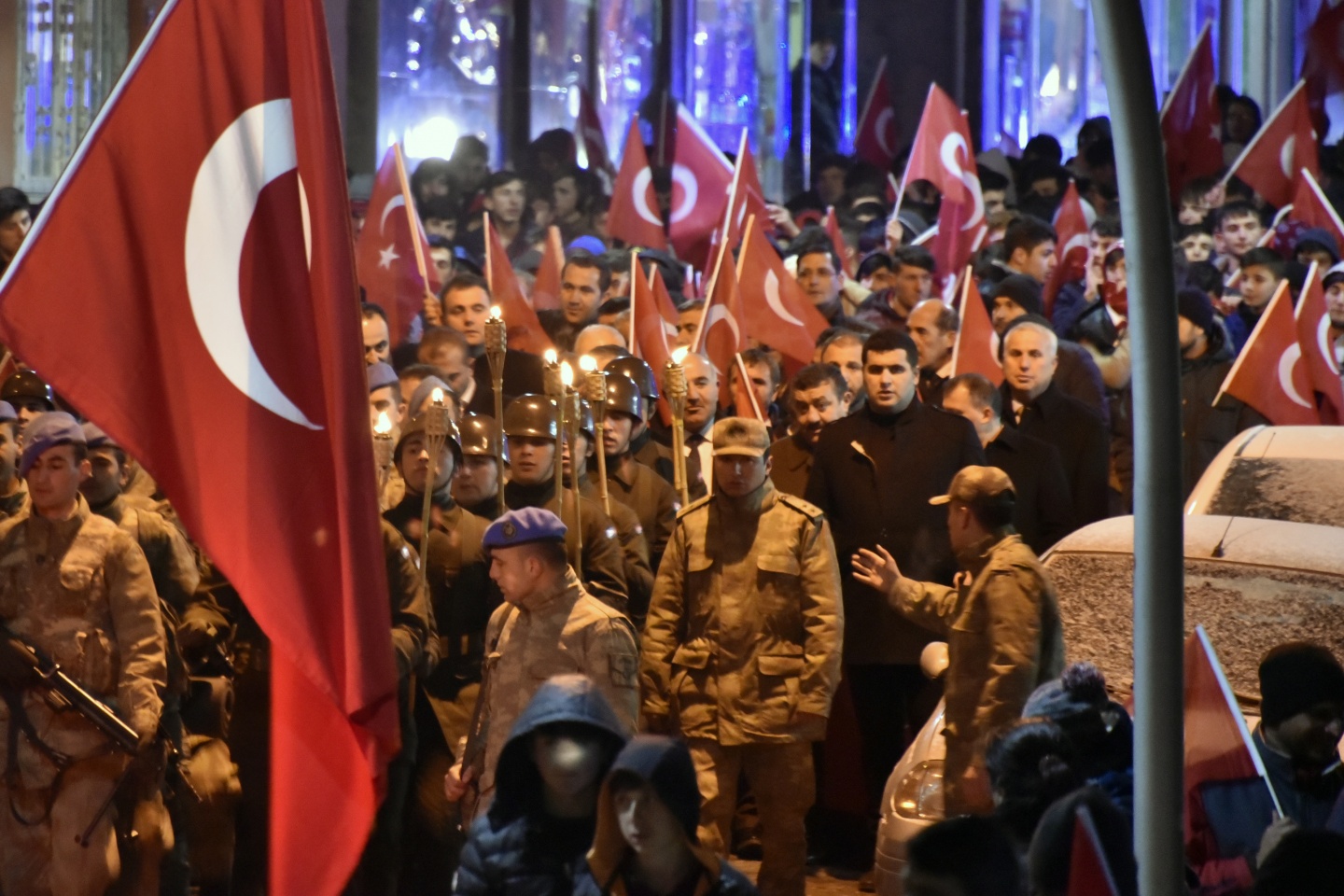 Gümüşhane’de meşaleli fener alayı ve konser düzenlendi 11