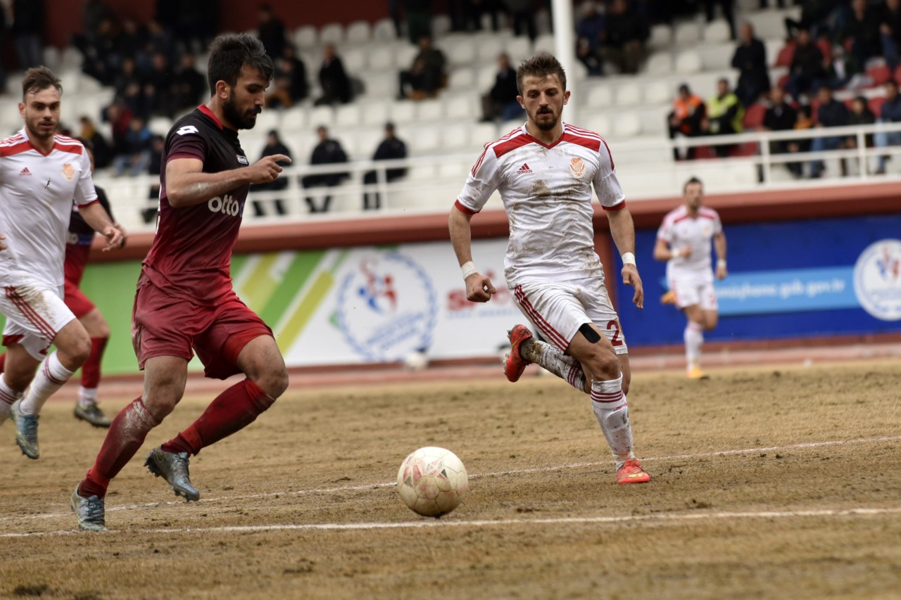 Gümüş'ten kurtuluş hediyesi: 1-0 56