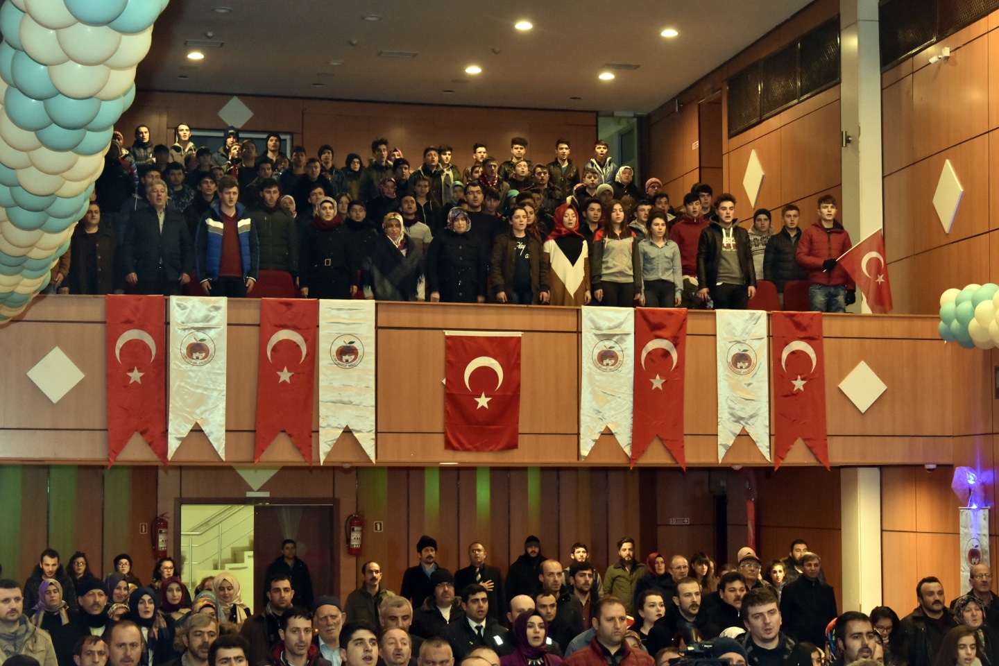 Gümüşhane’de meşaleli fener alayı ve konser düzenlendi 16