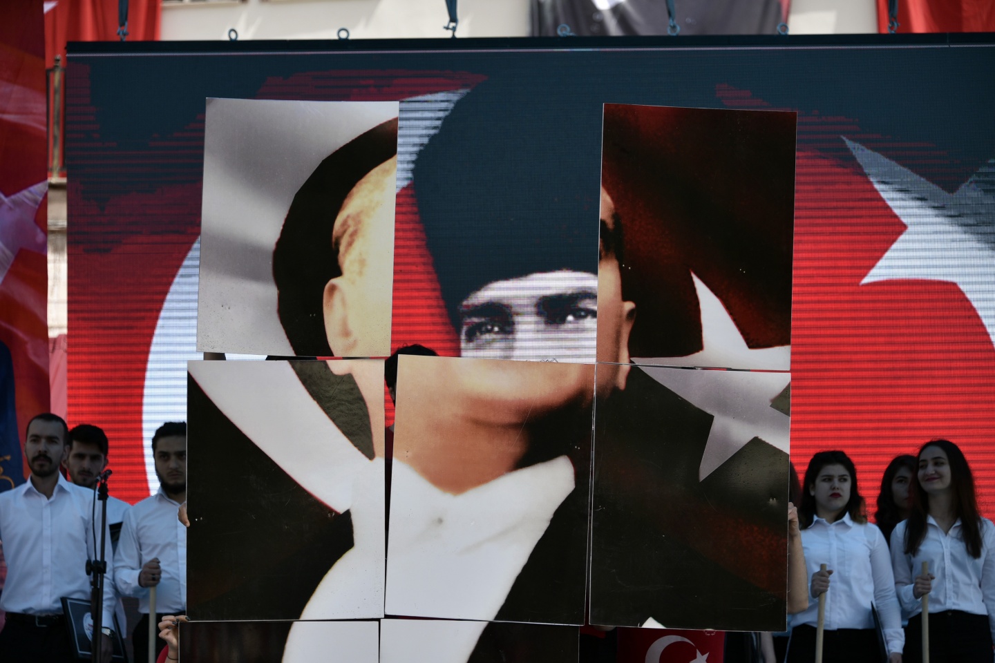 Gümüşhane’de 19 Mayıs coşkuyla kutlandı 50