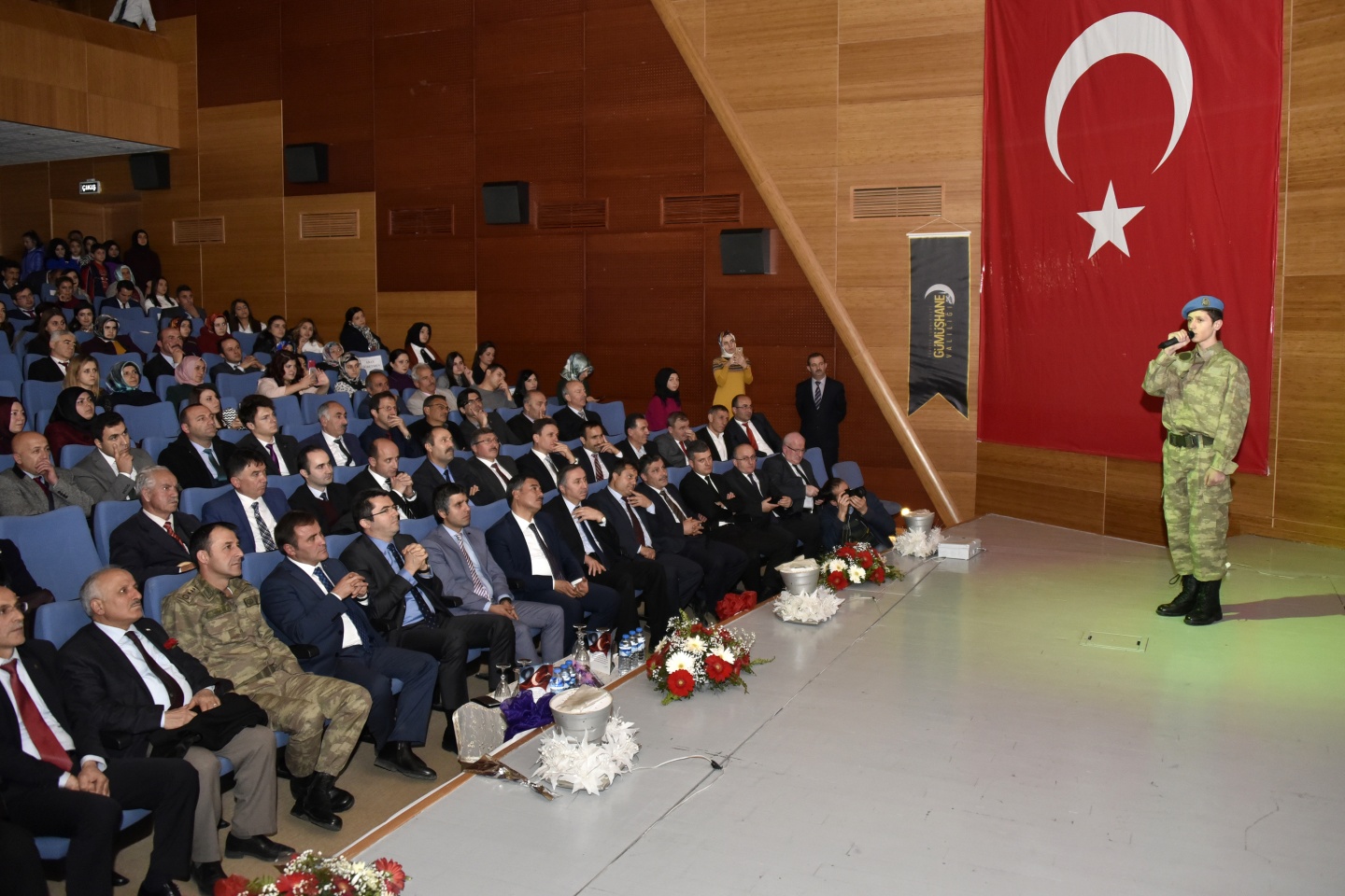 Gümüşhane’de Öğretmenler Günü kutlandı 20