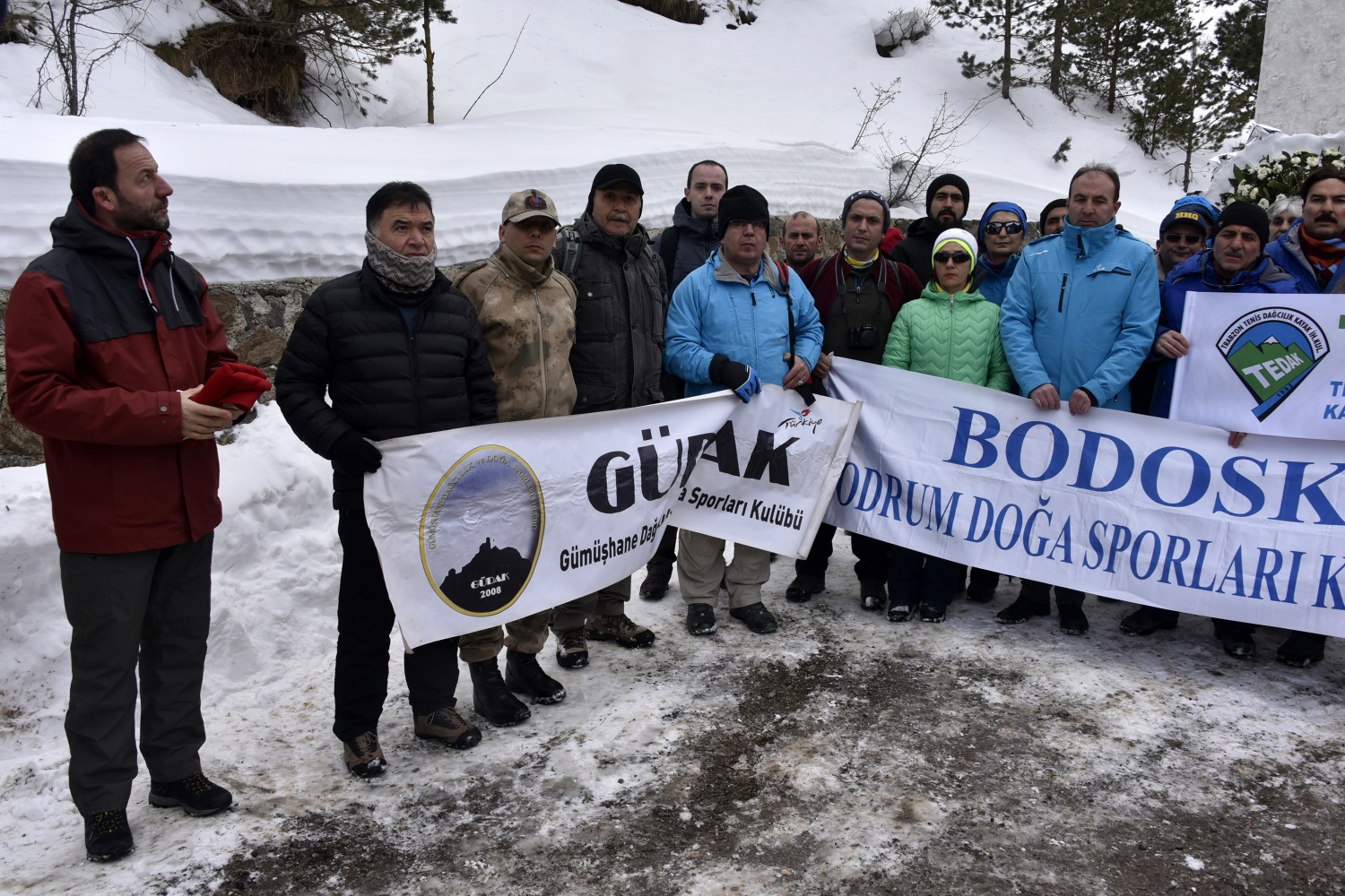 Çığ şehitleri Zigana dağında anıldı 4