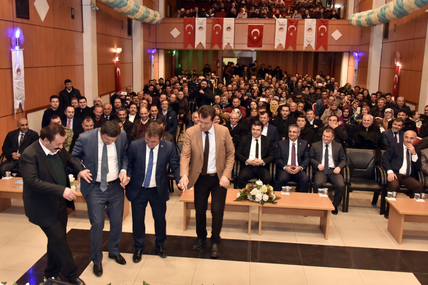 Gümüşhane’de meşaleli fener alayı ve konser düzenlendi 29