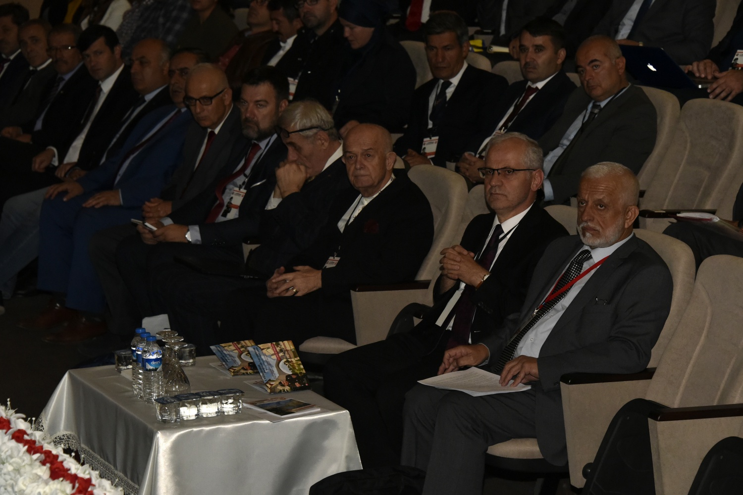 Gümüşhane’de 1.Uluslararası Bir Bilge Bir Ülke Sempozyumu başladı 11