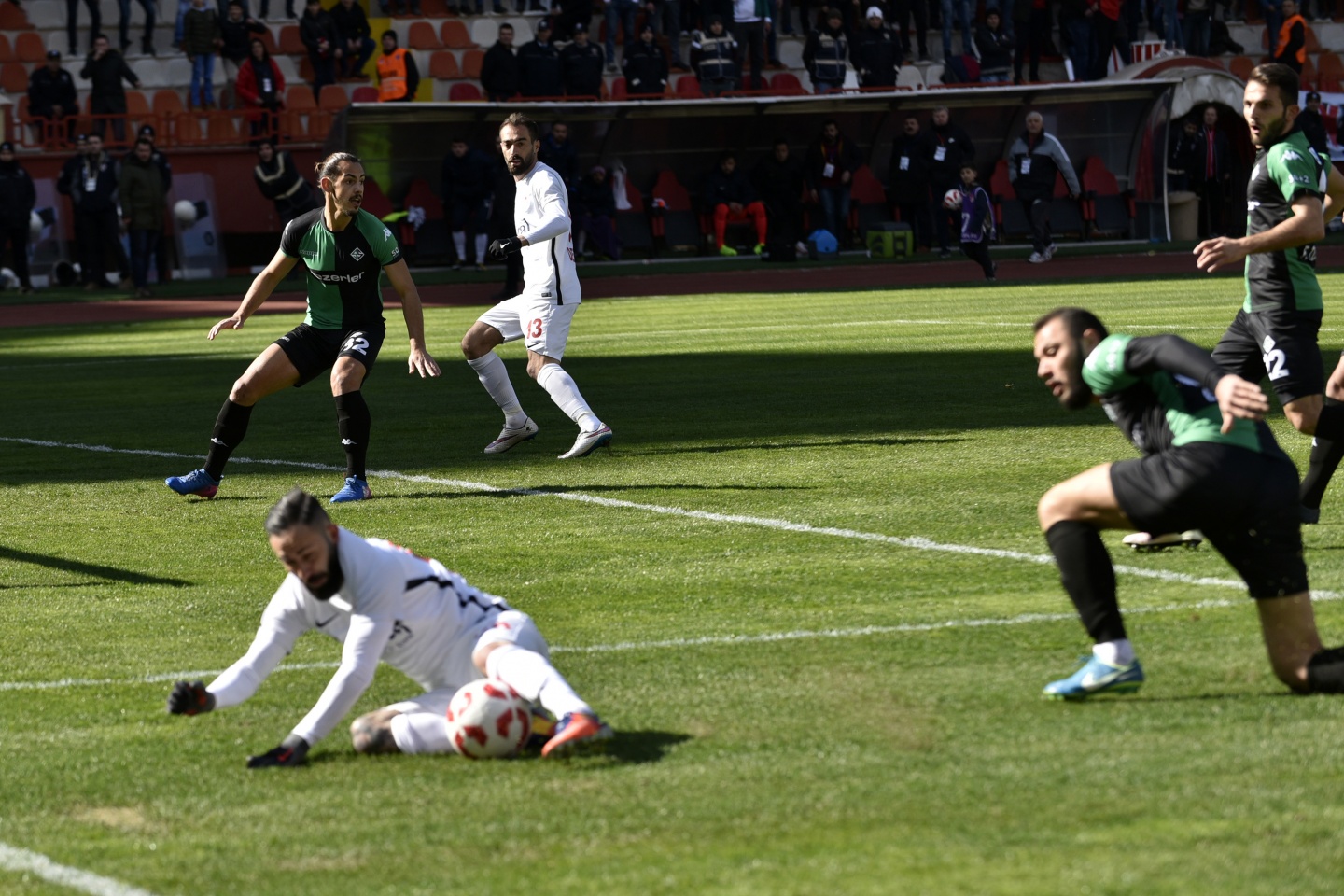 Gümüş Sakarya'yı da aştı: 1-0 30
