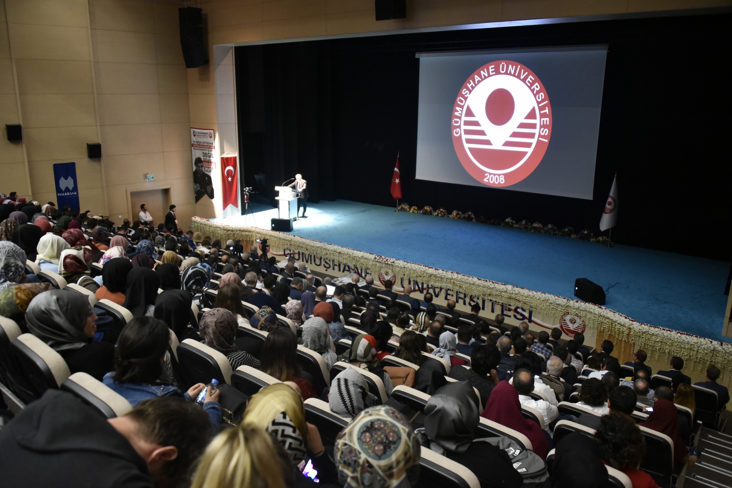 Gümüşhane’de 1.Uluslararası Bir Bilge Bir Ülke Sempozyumu başladı 17