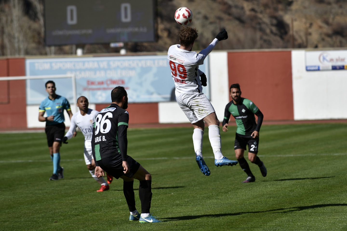 Gümüş Sakarya'yı da aştı: 1-0 39
