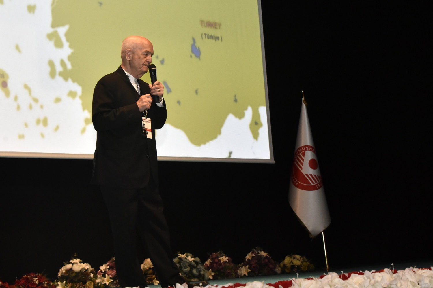 Gümüşhane’de 1.Uluslararası Bir Bilge Bir Ülke Sempozyumu başladı 25