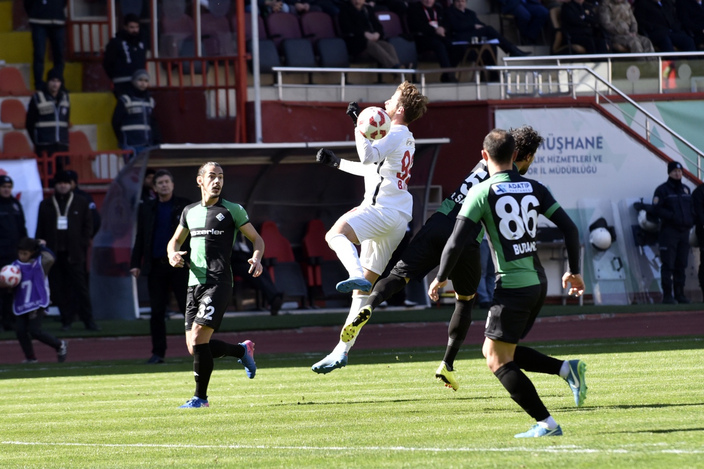 Gümüş Sakarya'yı da aştı: 1-0 44