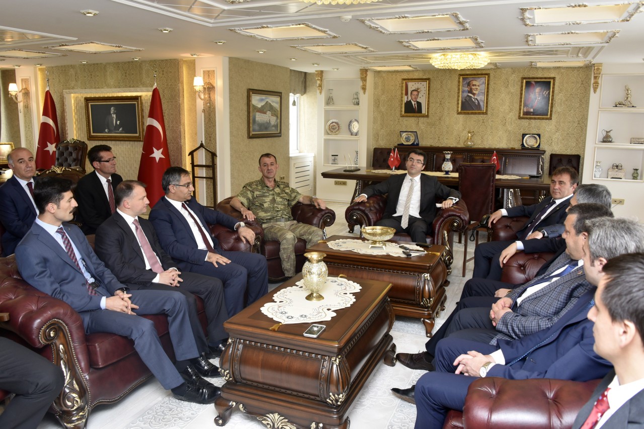 Gümüşhane’nin Yeni Valisi Okay Memiş Görevine Başladı 15