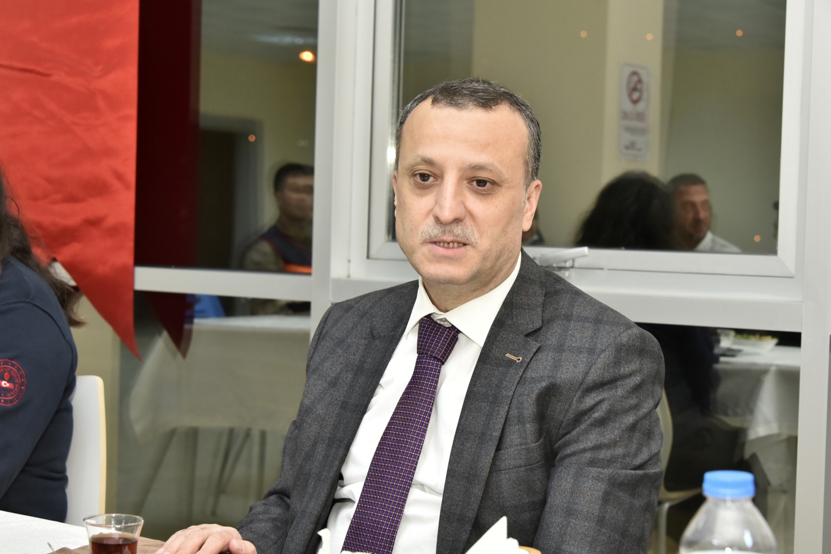 Vali Taşbilek 112 Acil Çağrı Merkezi çalışanlarıyla iftar yaptı 10