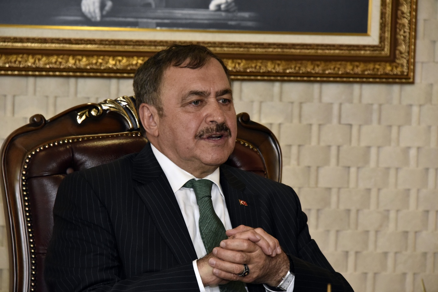 Bakan Eroğlu AK Parti teşkilatını ziyaret etti 60