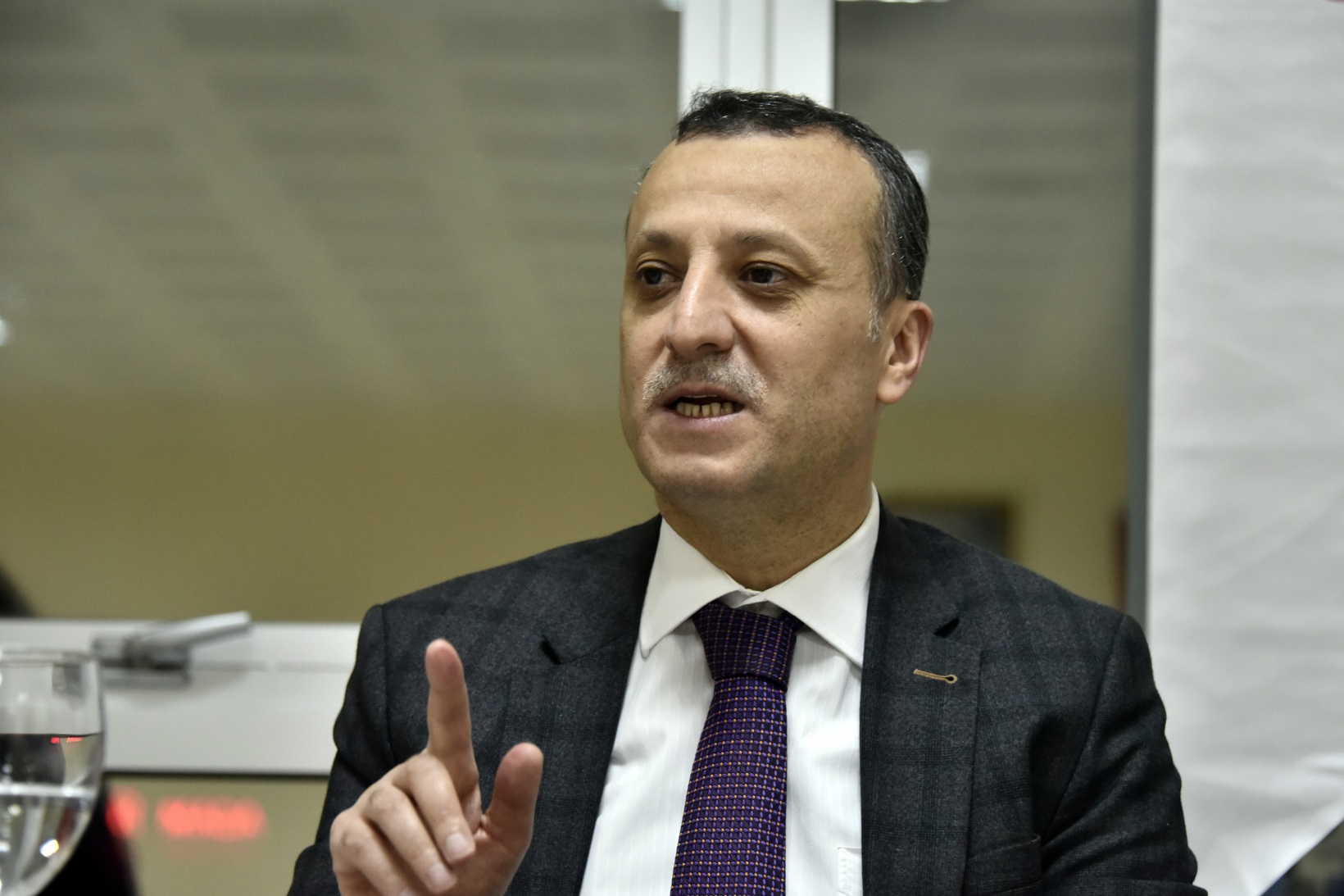 Vali Taşbilek 112 Acil Çağrı Merkezi çalışanlarıyla iftar yaptı 5