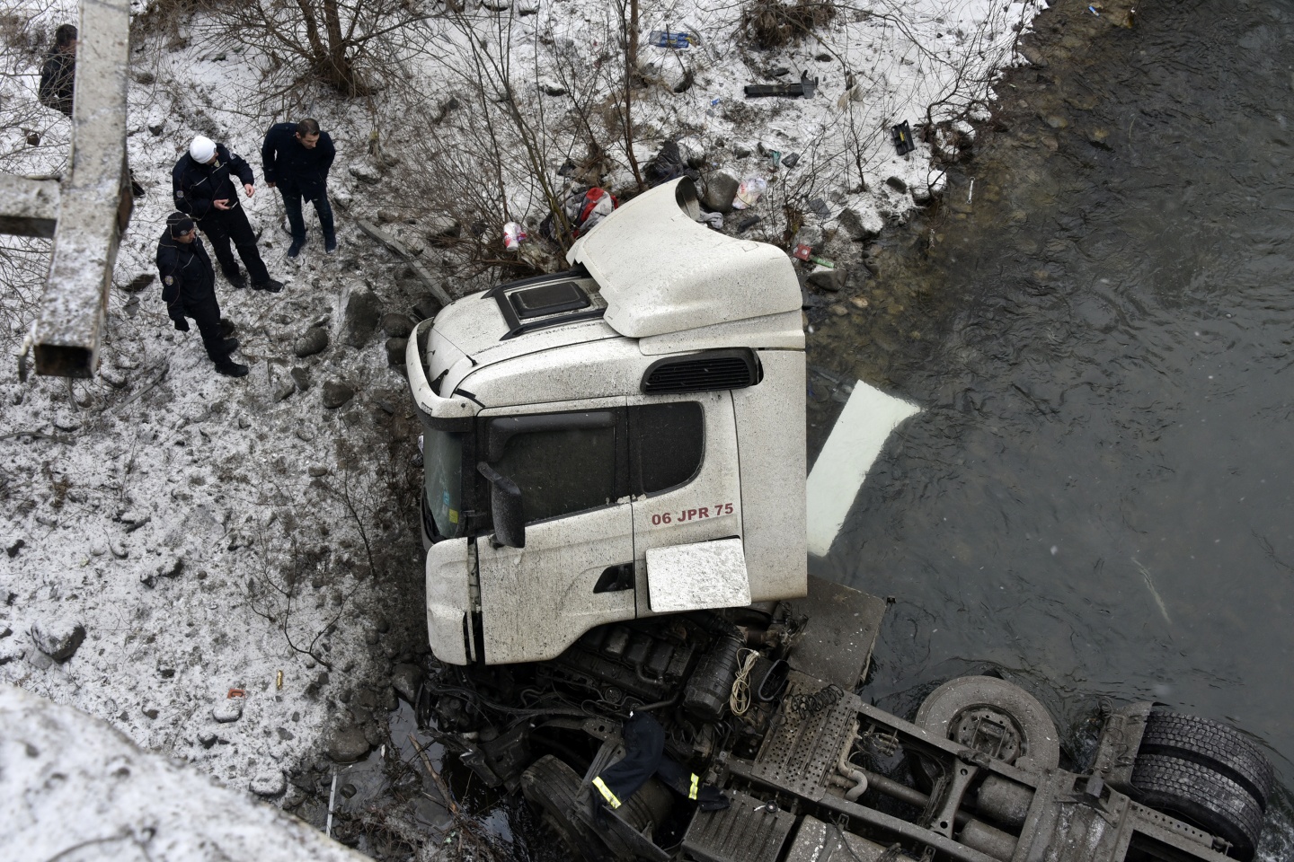 Gümüşhane’de kış lastiği faciası: 1 ölü 3
