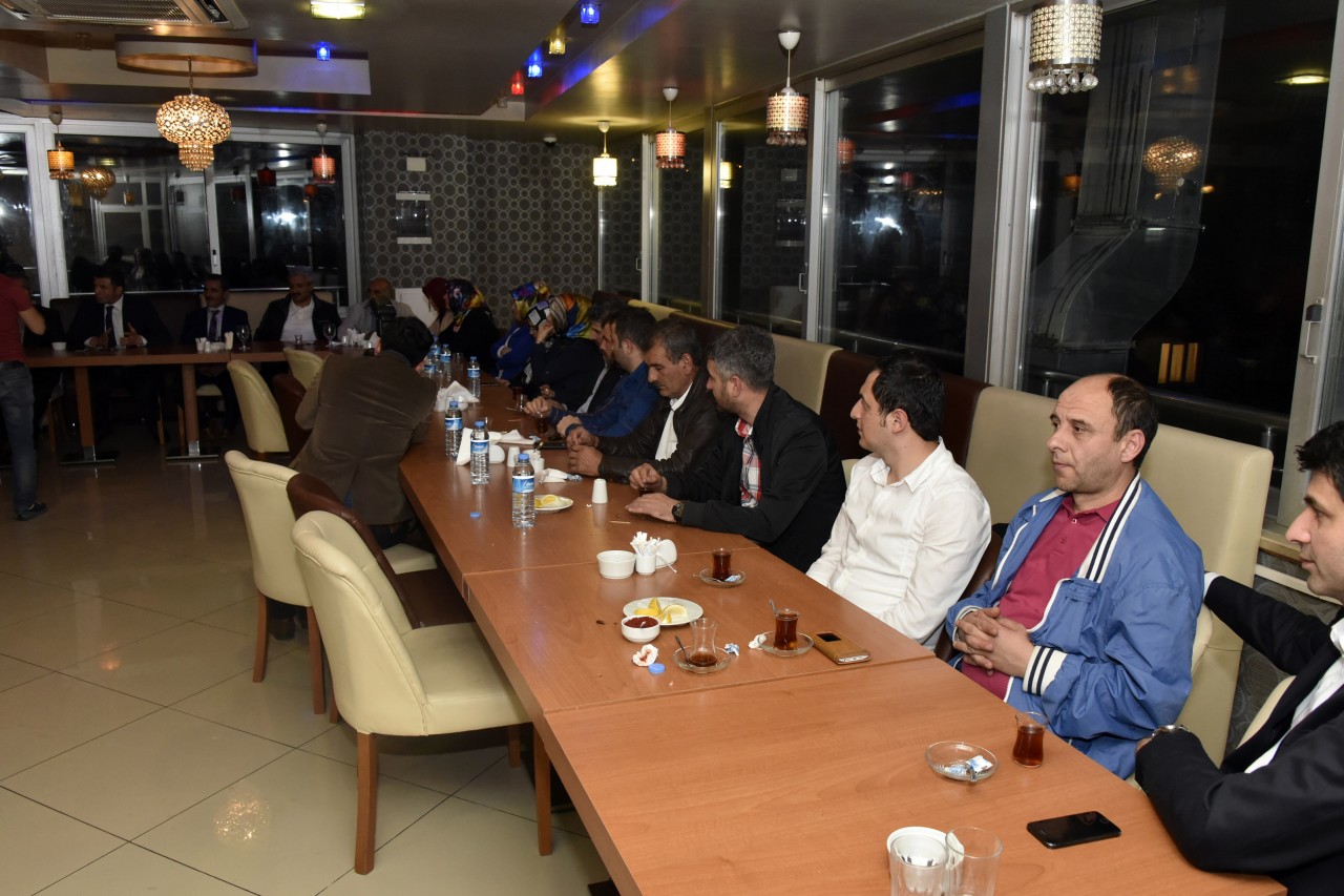 AK Parti Gümüşhane İl Yönetimi iftar programında basınla buluştu 4