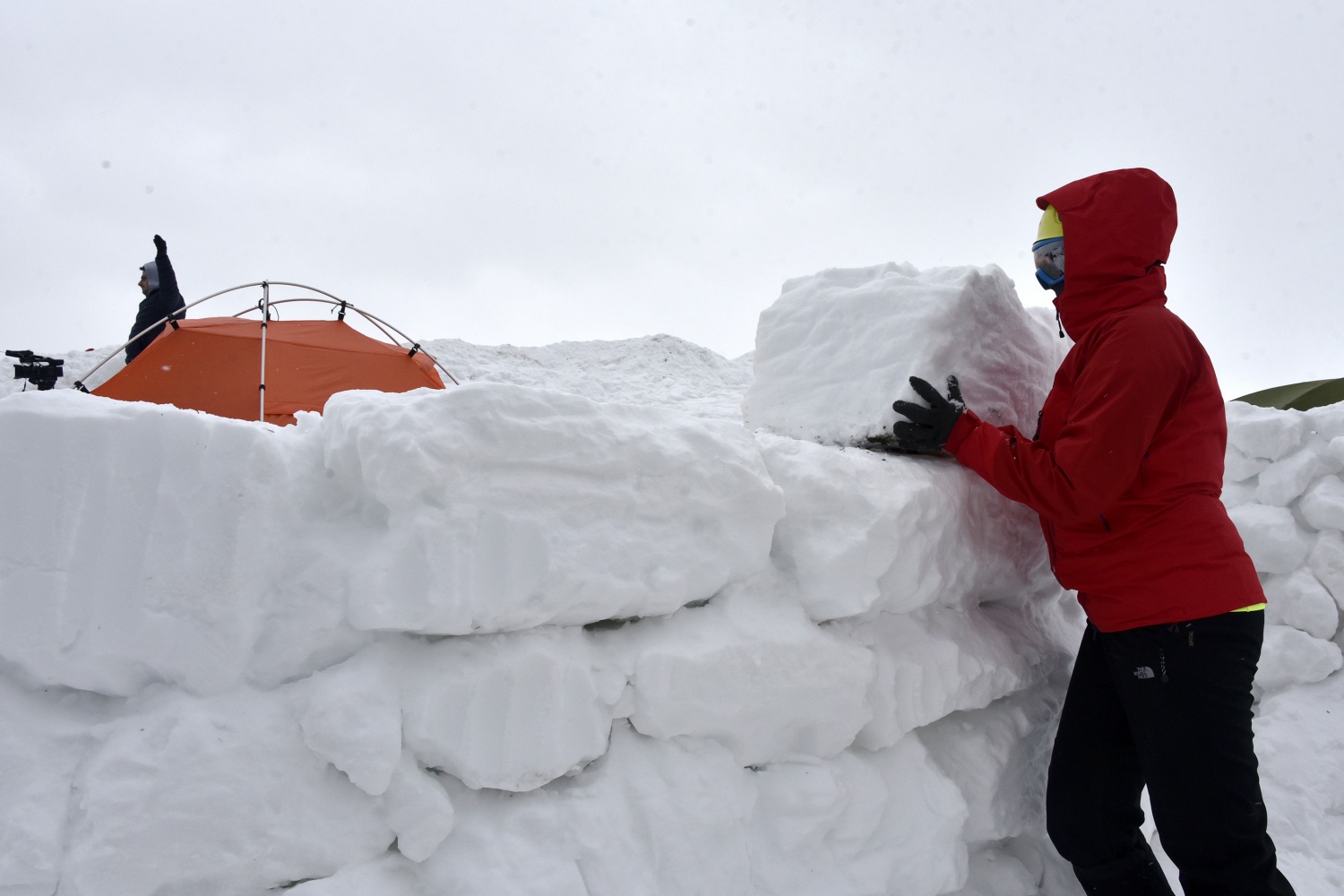 Zigana dağında ağır kış şartlarında hayatta kalmayı öğreniyorlar 9